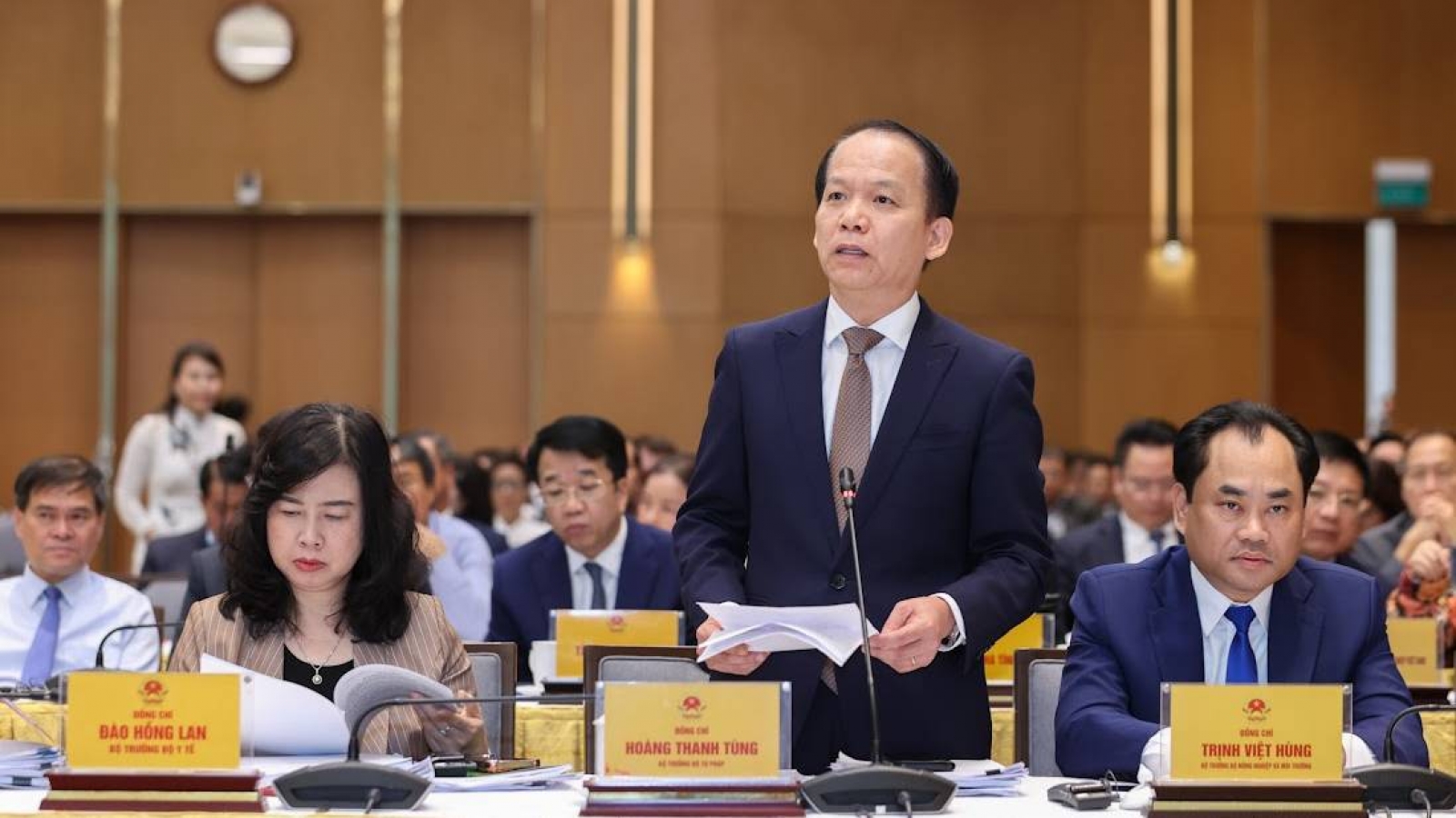 Vẫn còn tình trạng "giấy phép con" núp bóng dưới dạng bổ sung hồ sơ, giấy tờ