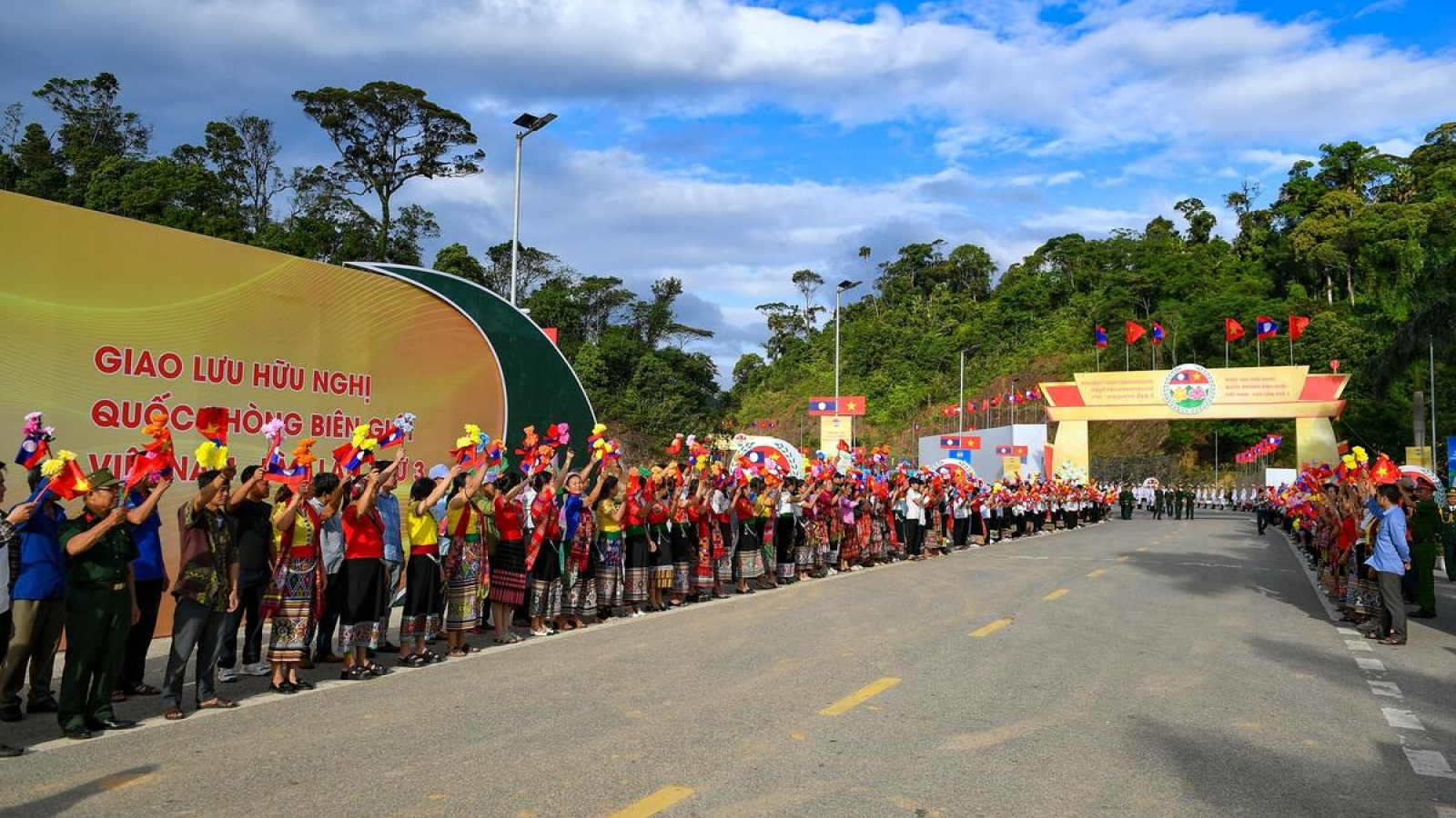 Sẵn sàng cho Giao lưu hữu nghị Quốc phòng biên giới Việt Nam - Lào lần thứ 3