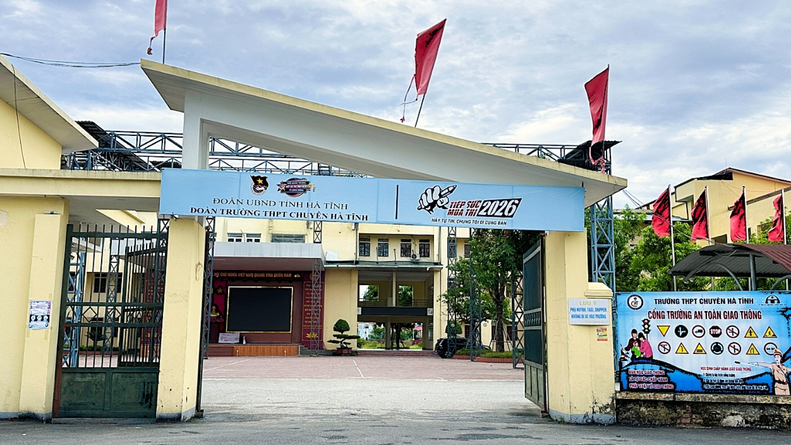 Sở GD&ĐT Hà Tĩnh: Chưa thấy dấu hiệu bất thường với 15 điểm 10 môn Toán