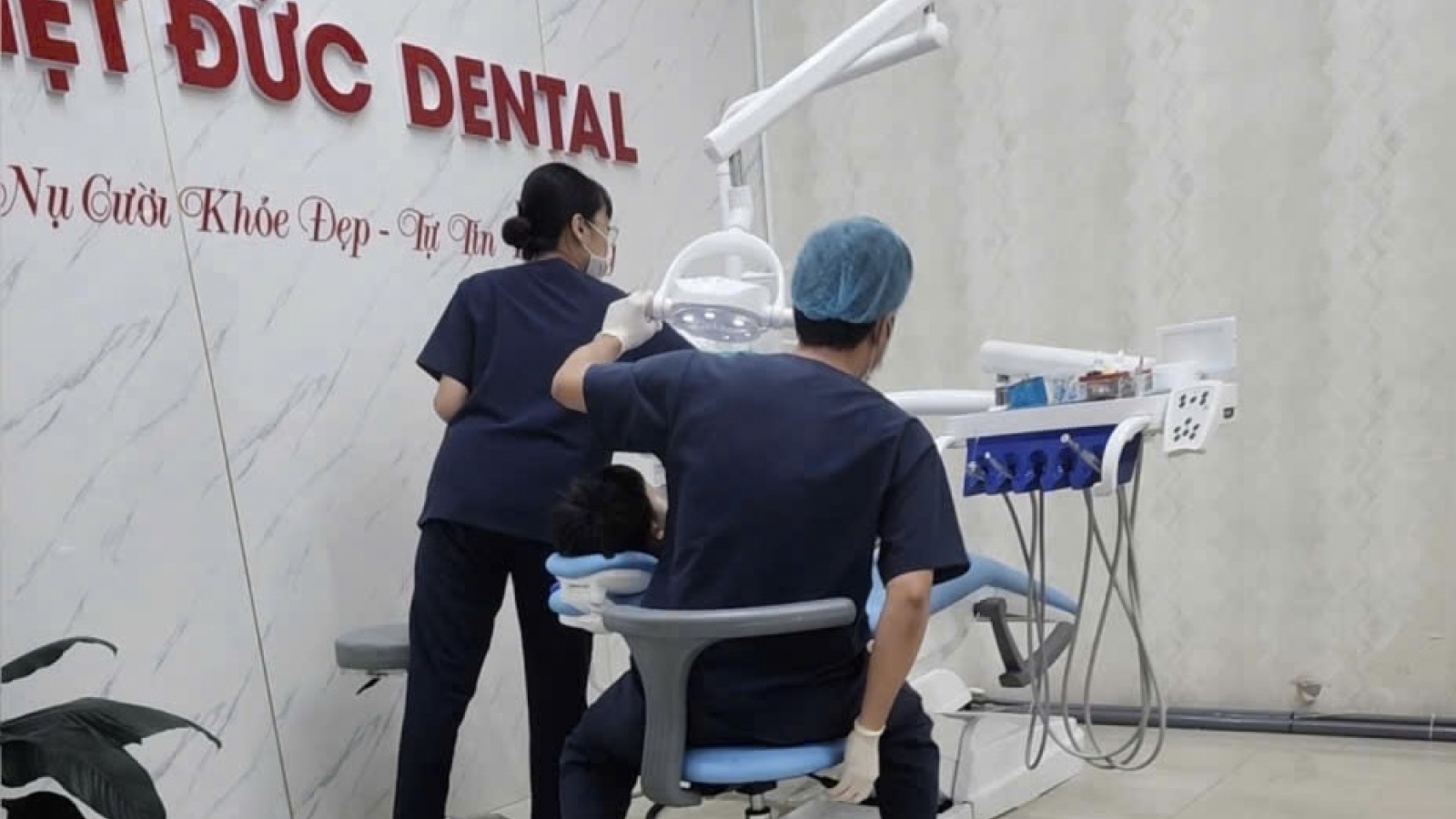 Xử phạt chủ cơ sở y tế vì quảng cáo sai sự thật ở Đắk Lắk 45 triệu đồng