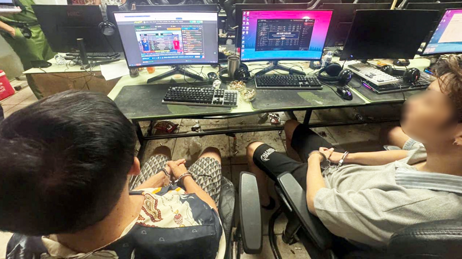 Công an Hà Nội triệt phá loạt vụ cá độ World Cup, bắt nhiều đối tượng