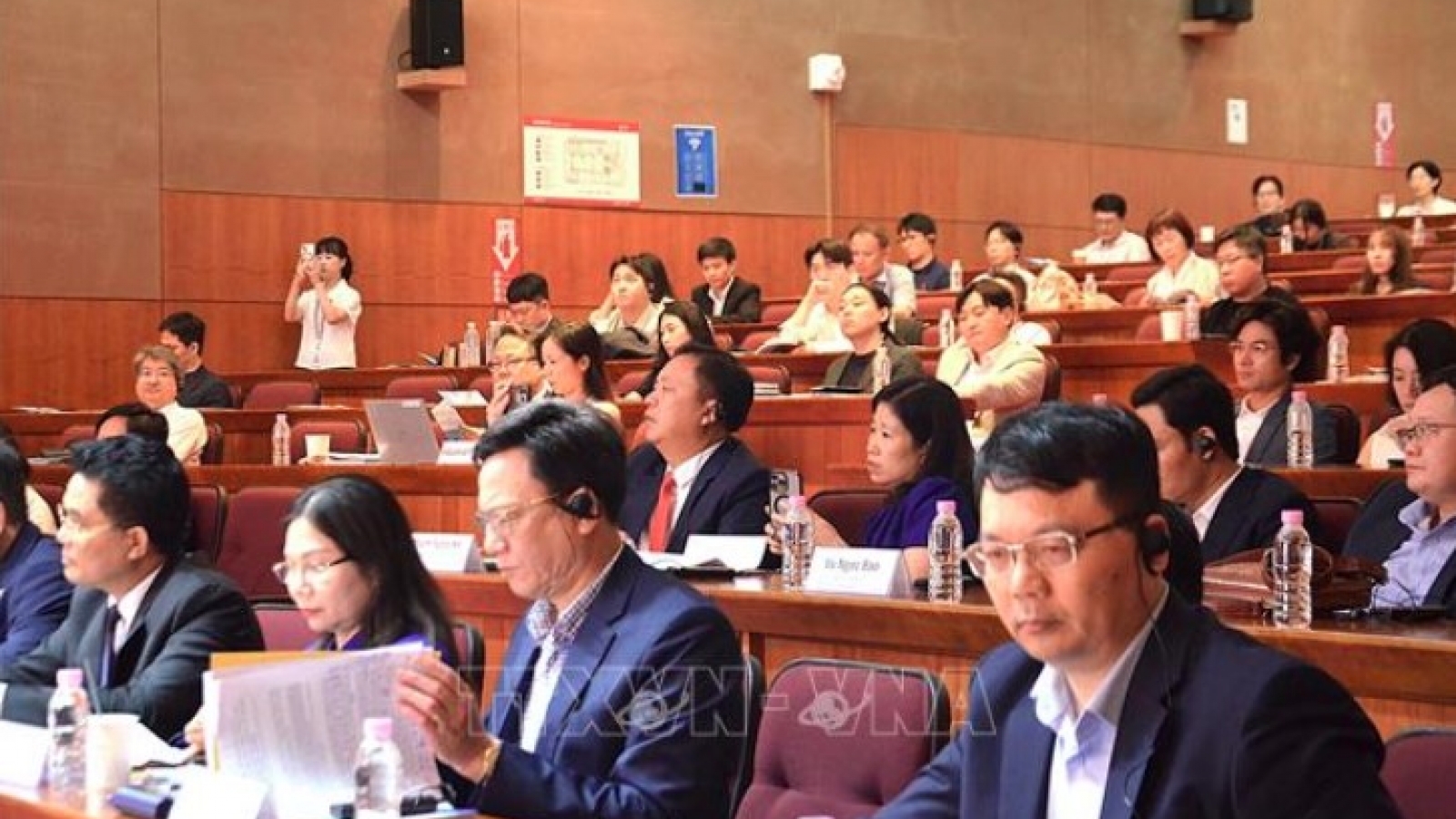 Conference boosts Vietnam- RoK investment and trade cooperation