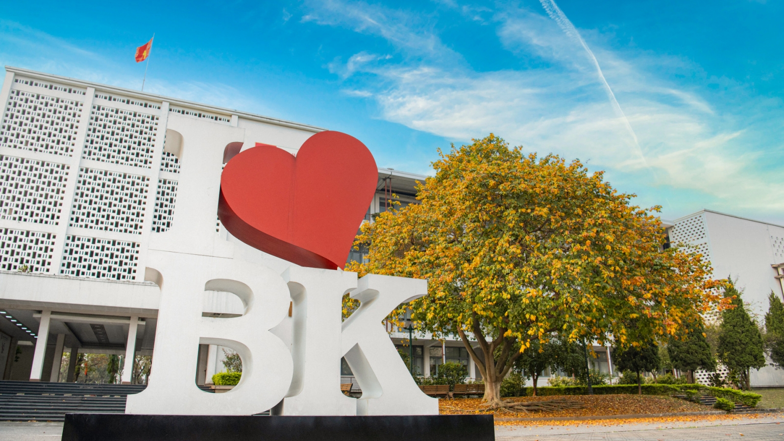 Đại học Bách khoa Hà Nội công bố ngưỡng đầu vào ngành vi mạch bán dẫn năm 2026