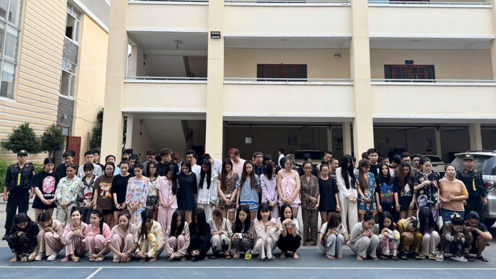 10 foreigners arrested in Etomidate-laced vape operation