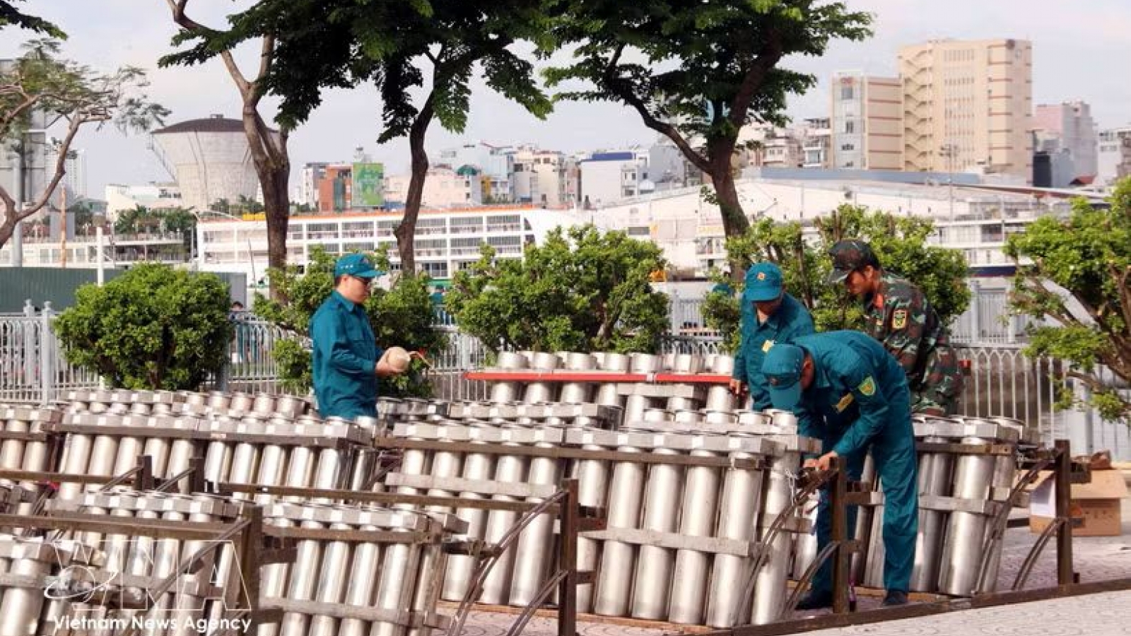 HCM City to debut “water fireworks” display at 50th anniversary celebration