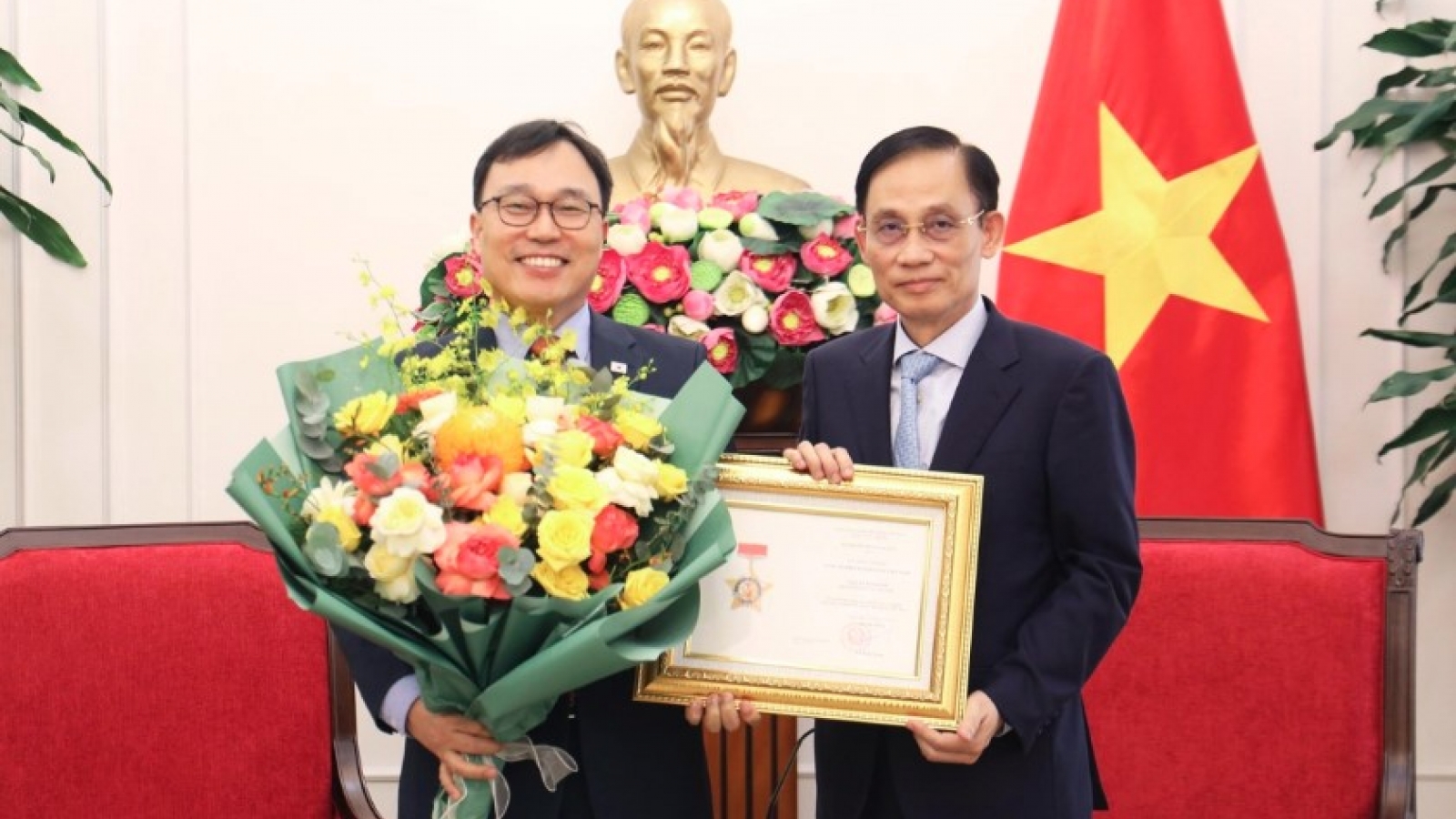 Vietnam, RoK target substantive implementation of high-level agreements