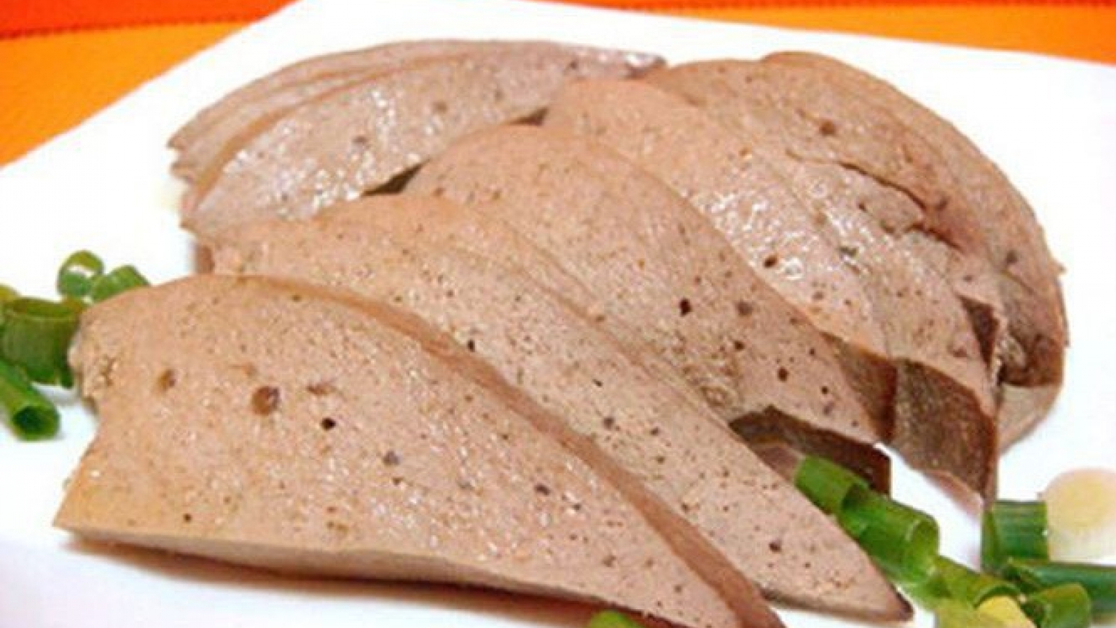 Ăn gan lợn có thực sự "độc" như nhiều người vẫn nghĩ?