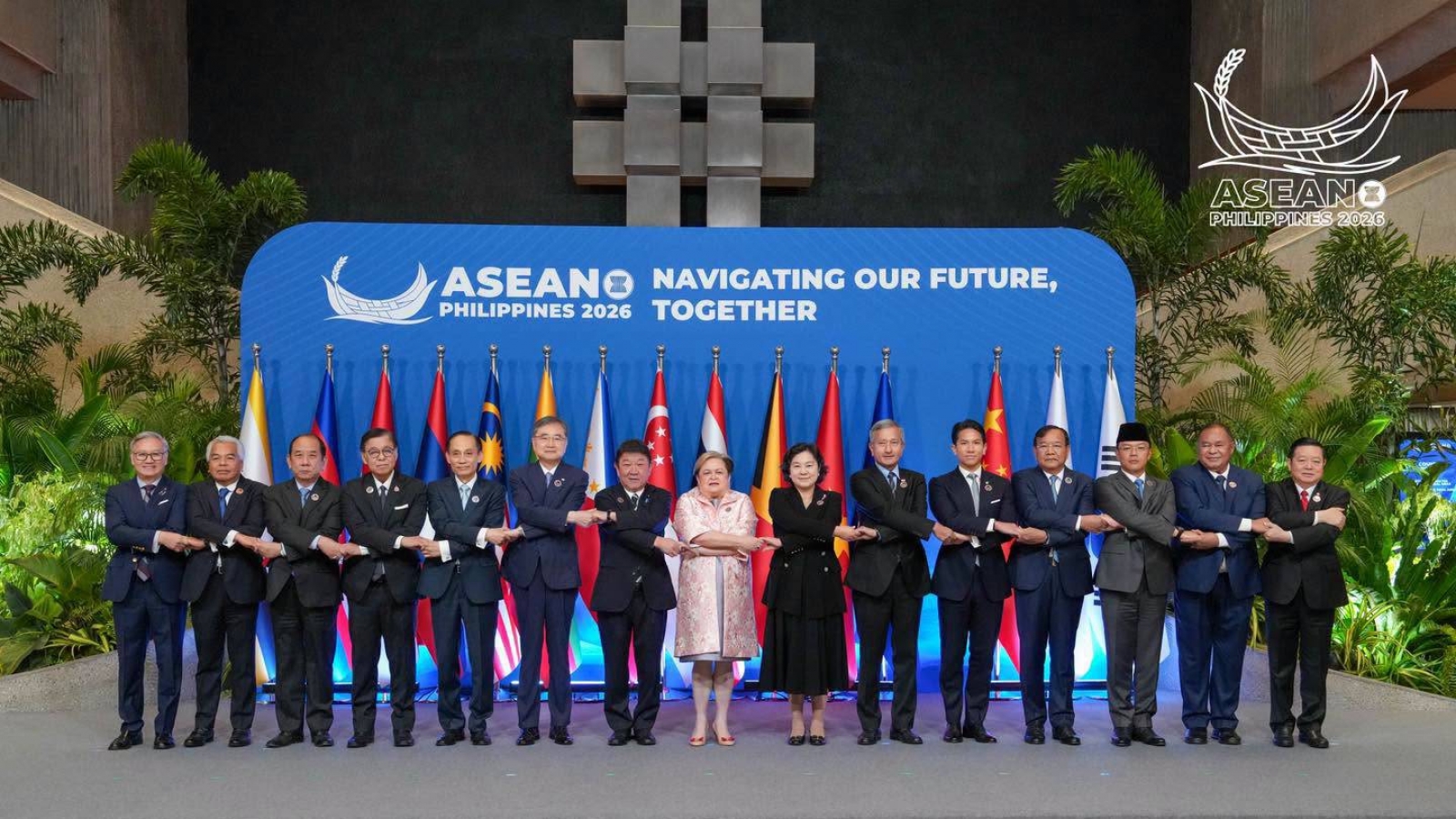 Việt Nam đề nghị 3 nước Đông Bắc Á hỗ trợ ASEAN về công nghệ và chuyển đổi số
