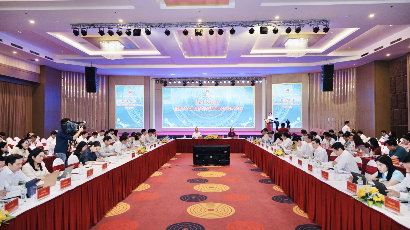 Bộ trưởng GD&ĐT: Xử lý nghiêm tiêu cực, chấm dứt bệnh thành tích trong giáo dục