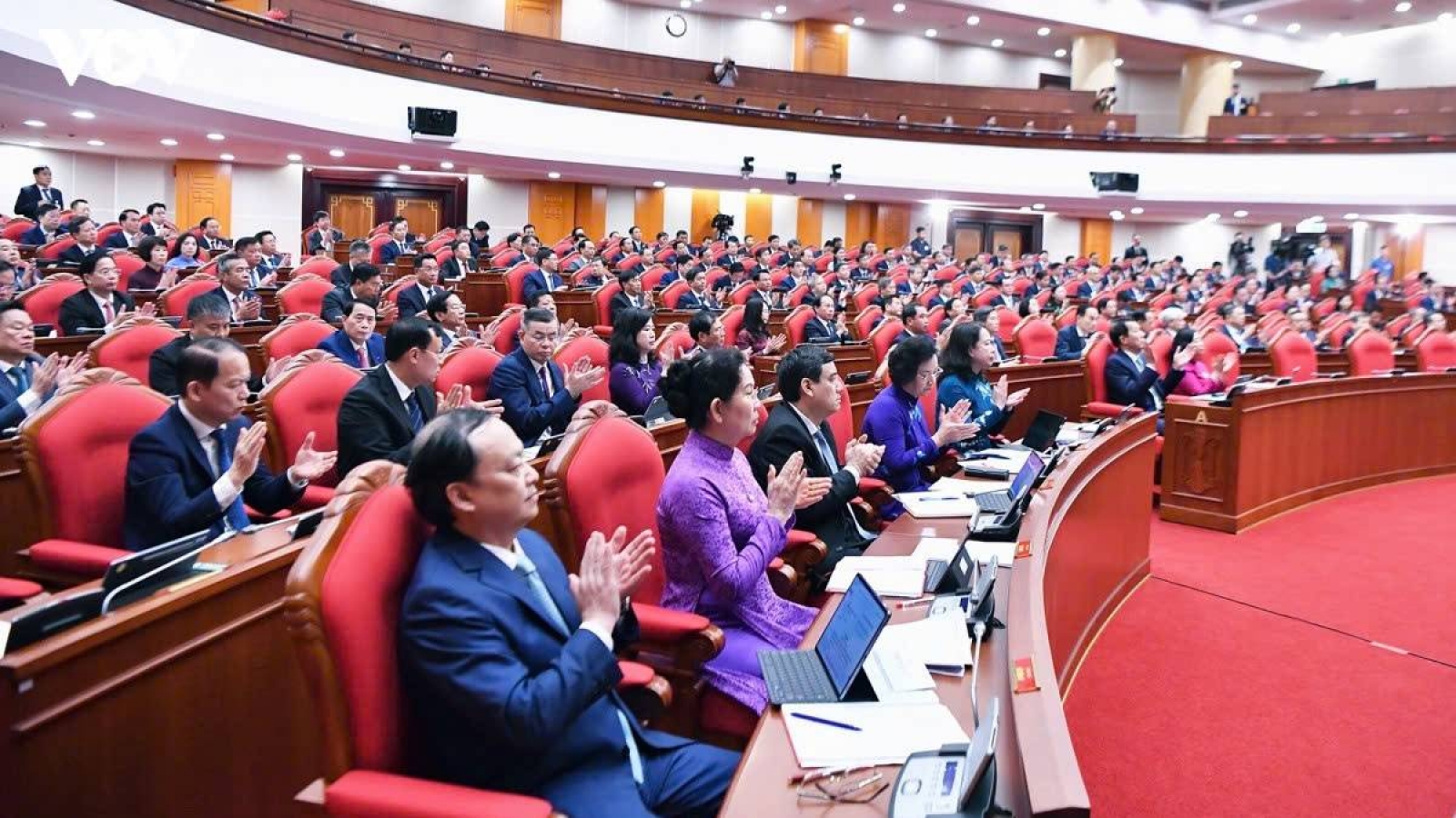 Thông cáo báo chí ngày làm việc thứ 4 Hội nghị Trung ương 3 khóa XIV