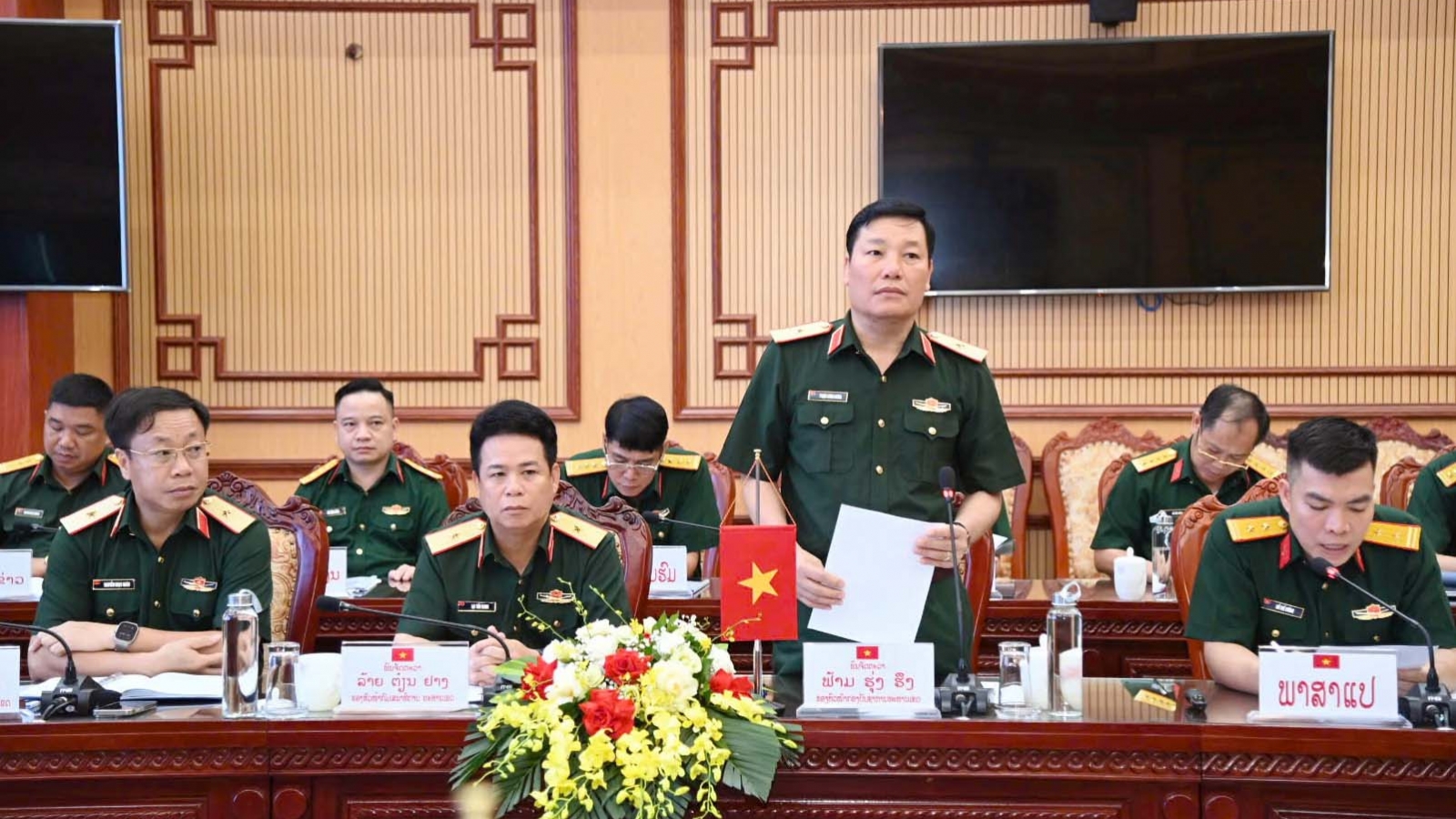 Hội nghị liên tịch giữa Quân khu 2 với các đơn vị thuộc QĐND các tỉnh Bắc Lào