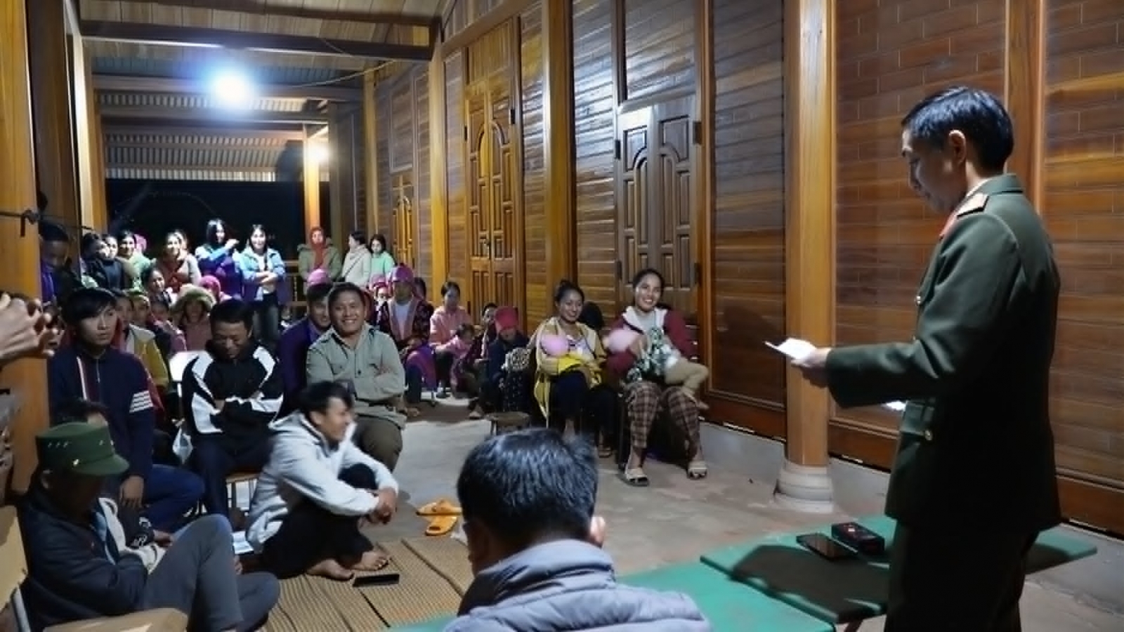 Giữ bình yên trên không gian số ở vùng đồng bào Mông