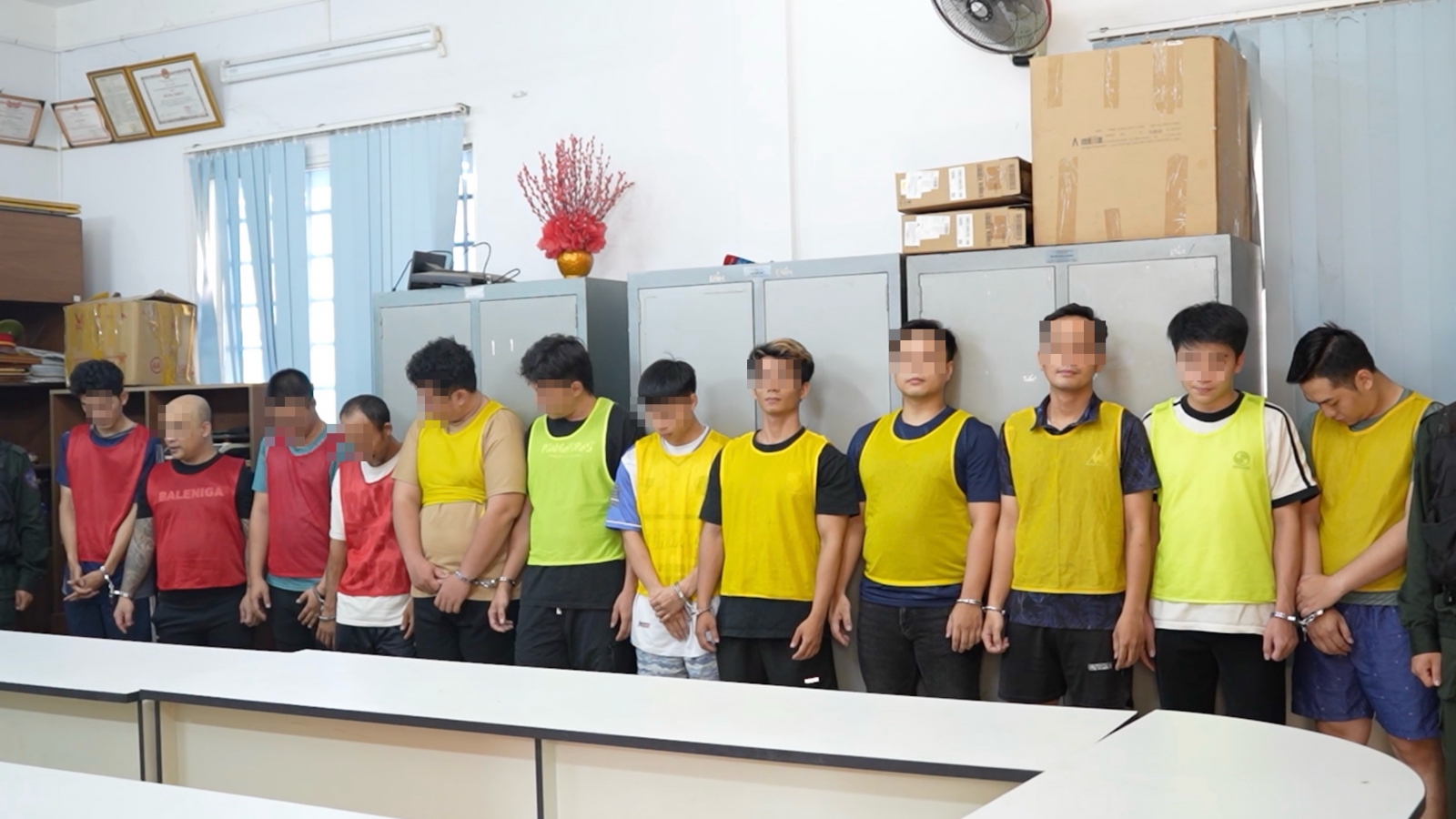 Khởi tố thêm 12 người liên quan 2 đường dây cá độ đặc biệt lớn ở TP.HCM