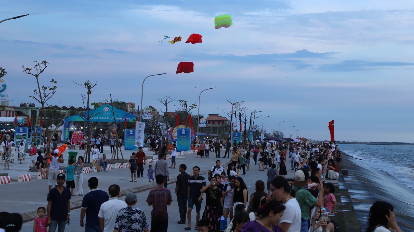 Ninh Bình đón gần 20 triệu lượt khách, thu hơn 20.600 tỷ đồng 8 tháng