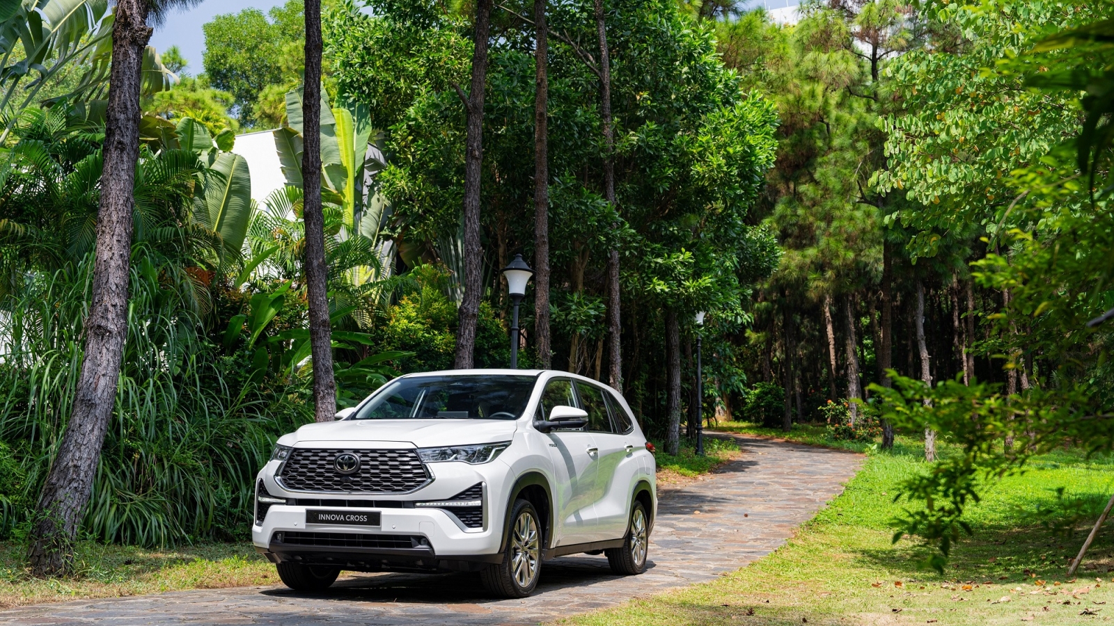 Toyota bán hơn 36.000 xe tại Việt Nam nửa đầu năm 2026