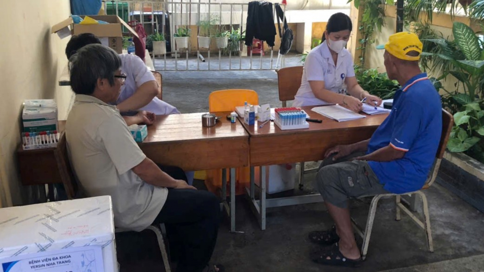 Khánh Hòa đồng loạt khám sức khỏe miễn phí cho người dân