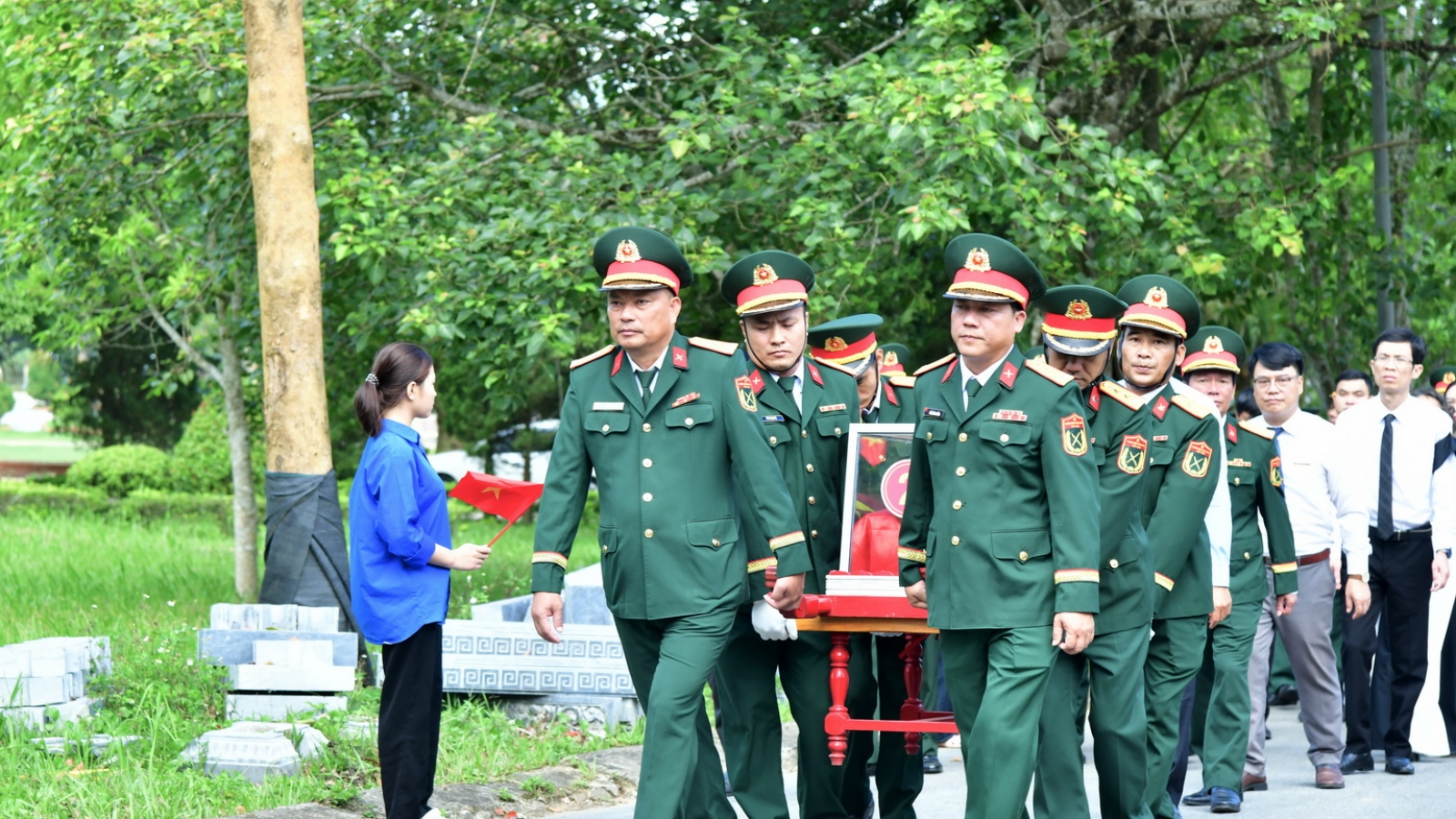Quảng Trị tổ chức Lễ viếng, truy điệu và an táng 2 hài cốt liệt sĩ