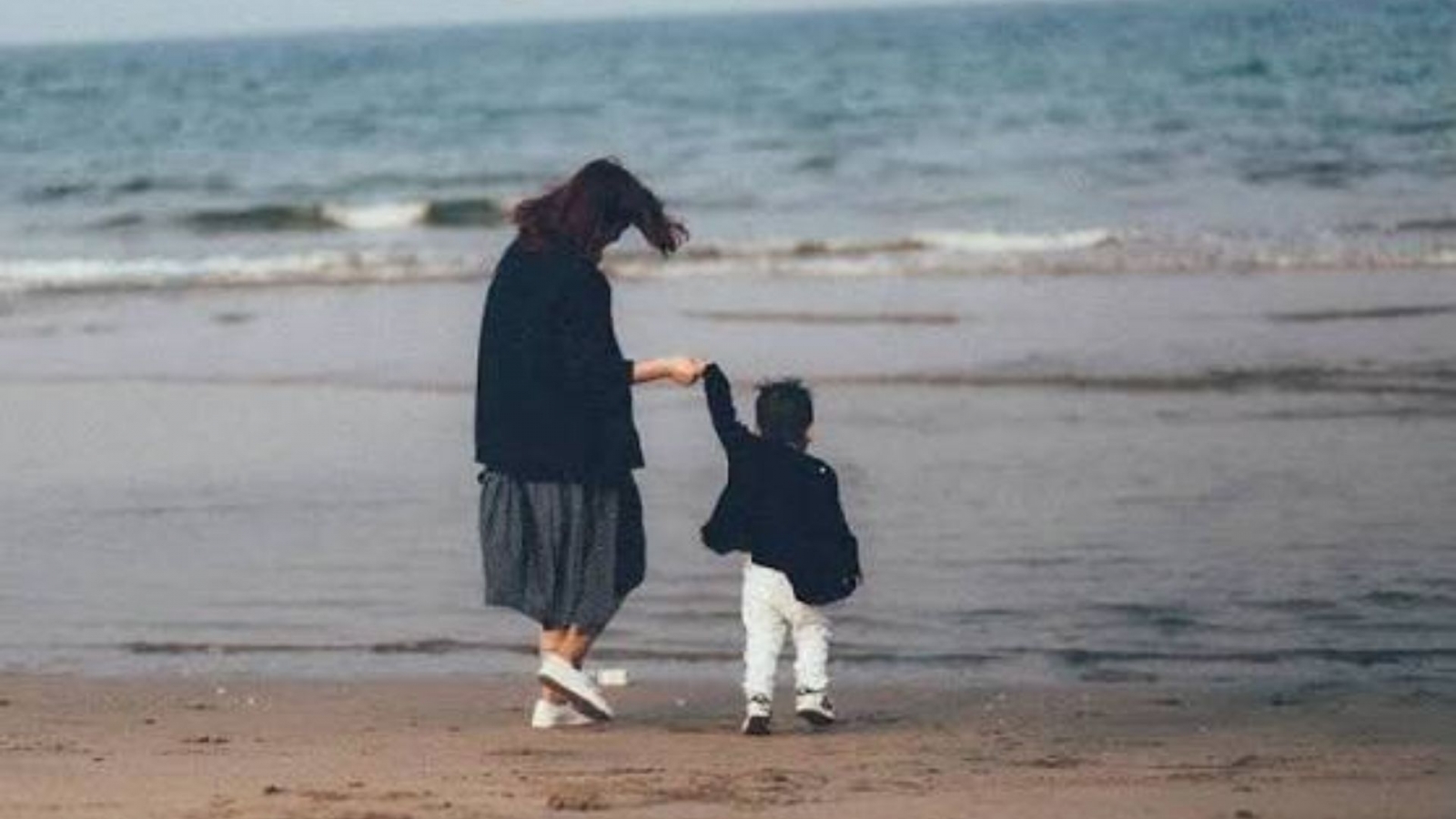 Chọn làm mẹ đơn thân, phụ nữ phải đối mặt với những thách thức nào?