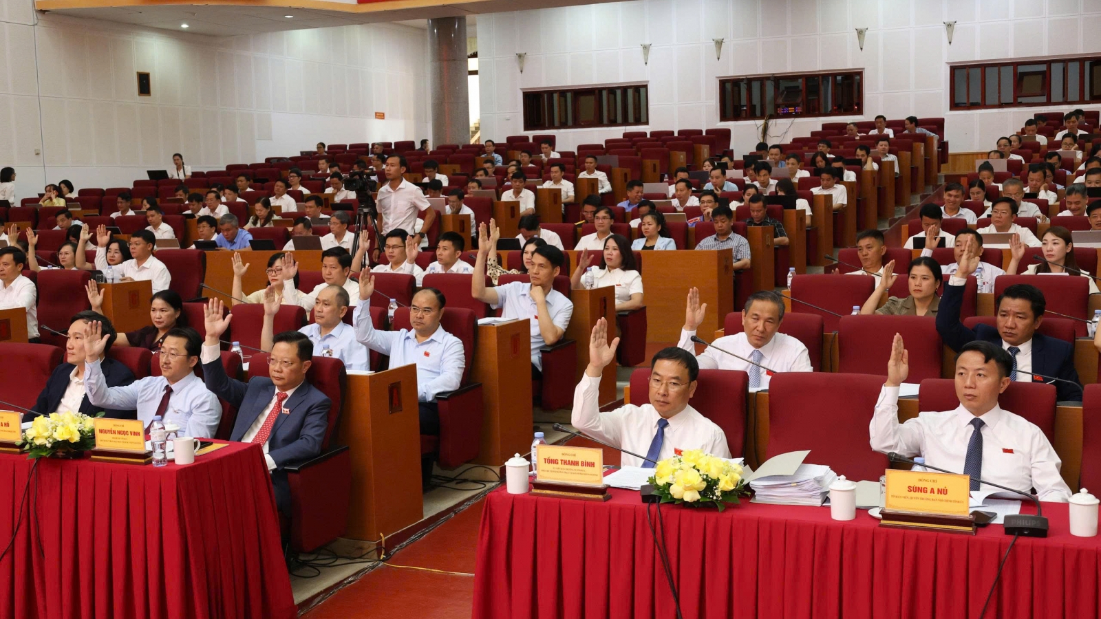 HĐND tỉnh Lai Châu kiện toàn nhân sự, quyết nghị nhiều chính sách quan trọng