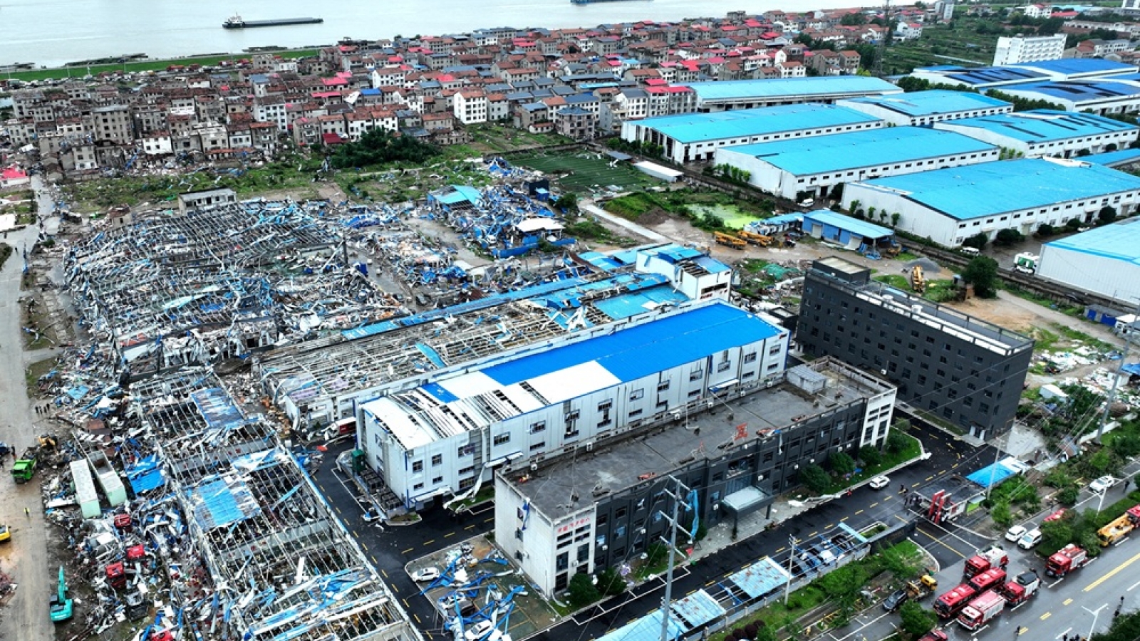 Thời sự quốc tế sáng 8/7: Lốc xoáy xé toạc Hồ Bắc khiến 48.000 người sơ tán
