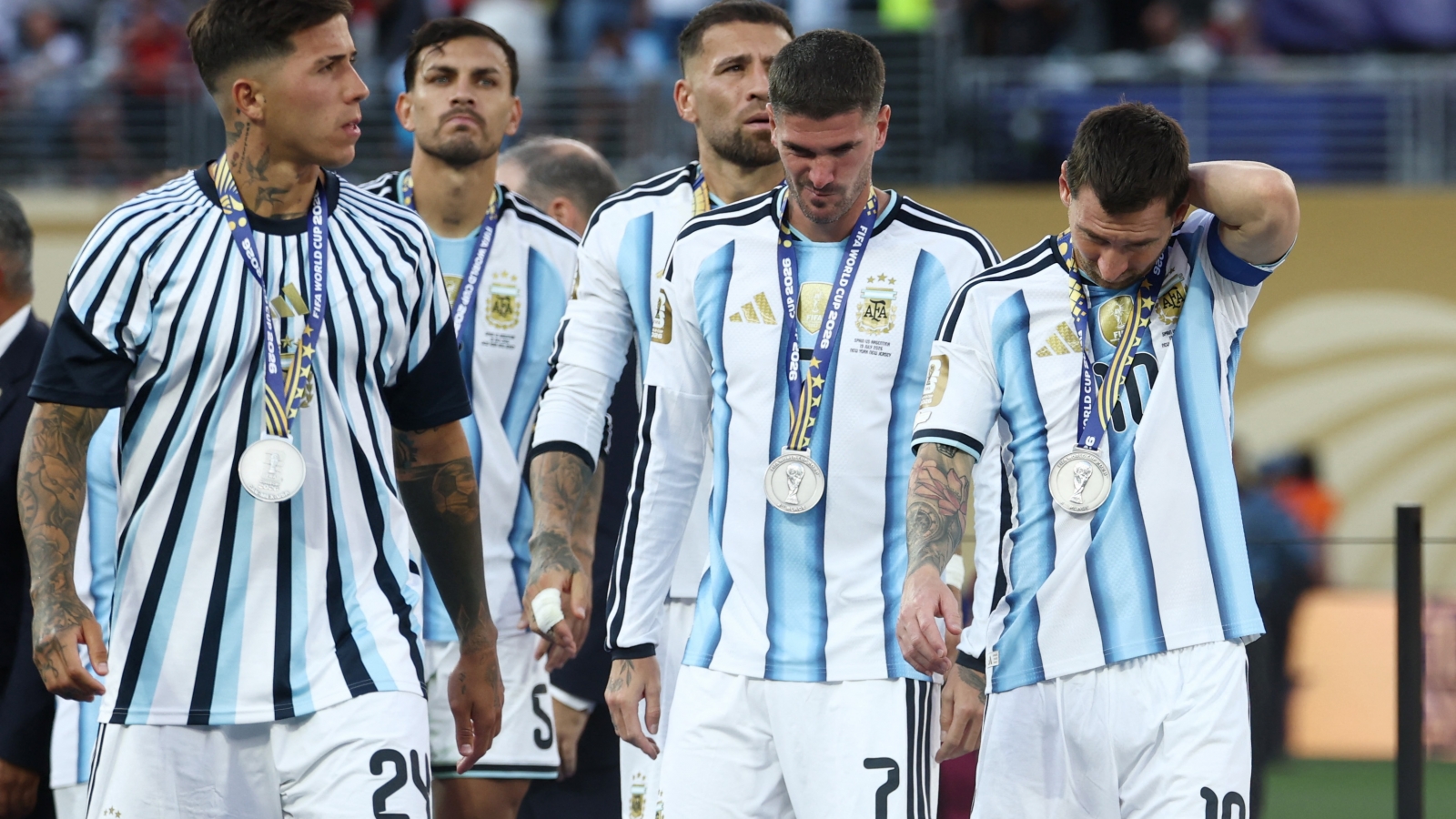 Messi cùng Argentina lập kỷ lục buồn sau trận thua Tây Ban Nha