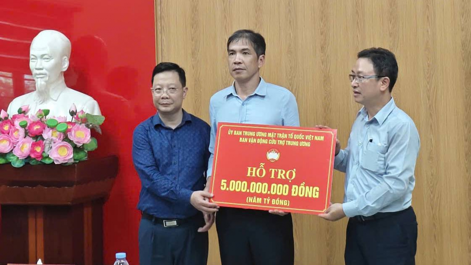 5 tỷ đồng hỗ trợ tỉnh Lai Châu khắc phục hậu quả mưa lũ