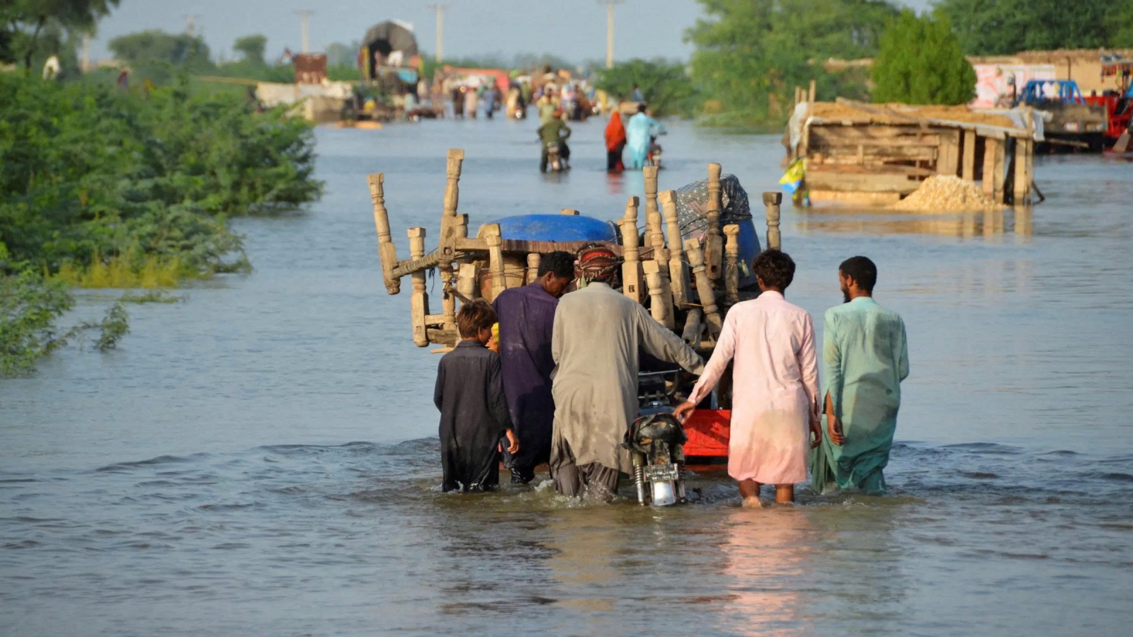 Pakistan khẩn trương khắc phục hậu quả mưa lũ, ưu tiên bảo vệ người dân và hạ tầng