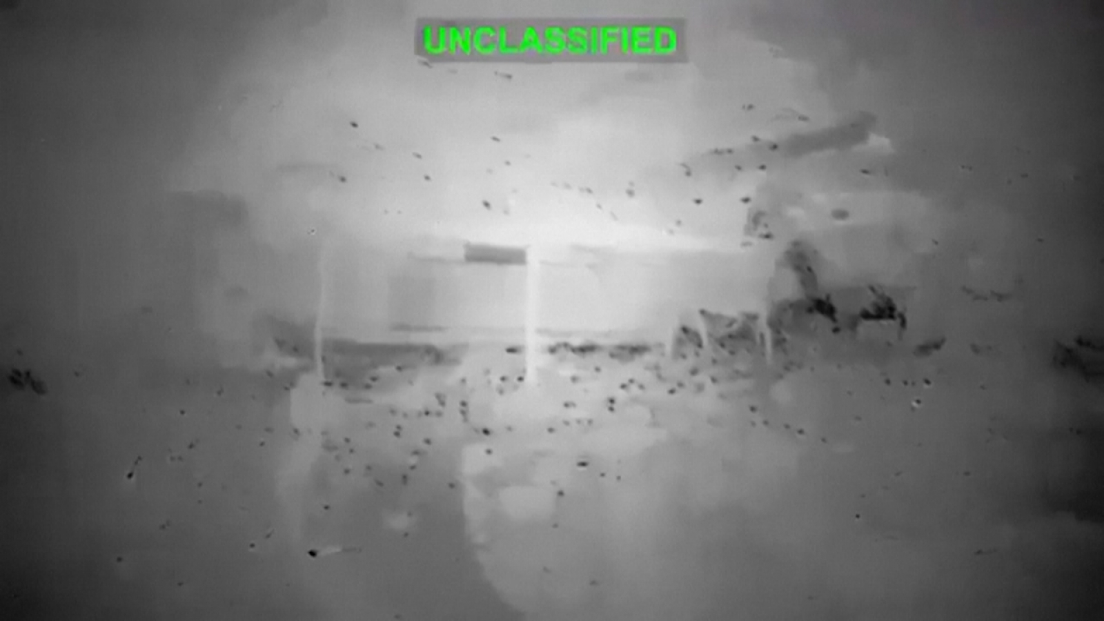 Mỹ công bố video không kích tháp giám sát hàng hải của Iran gần eo biển Hormuz
