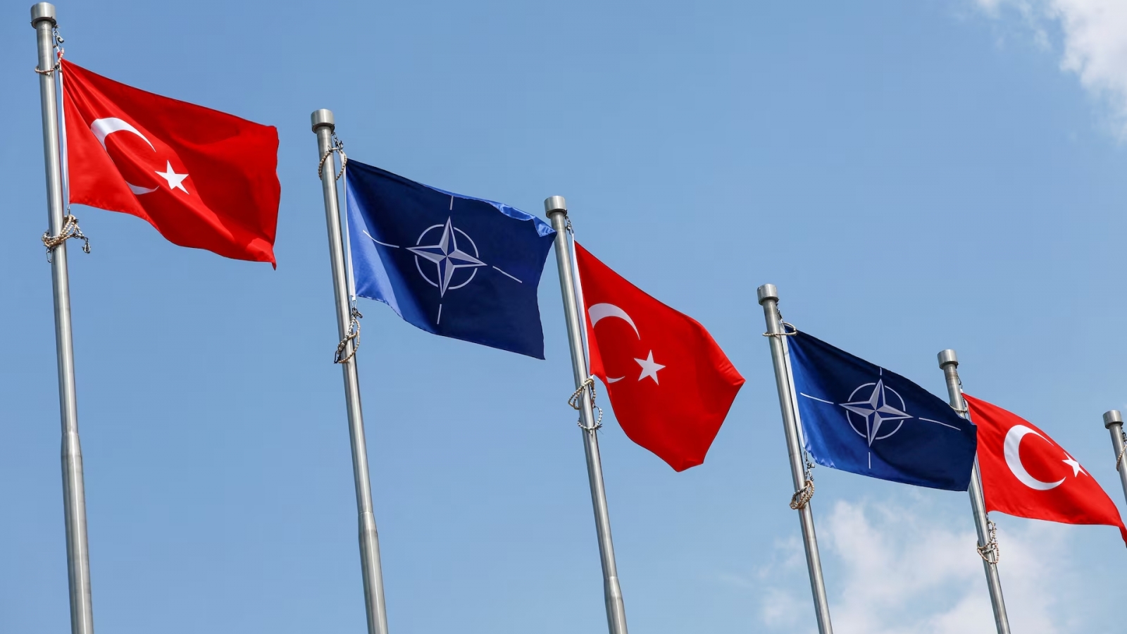 Hội nghị Thượng đỉnh NATO - phép thử sự đoàn kết trong liên minh