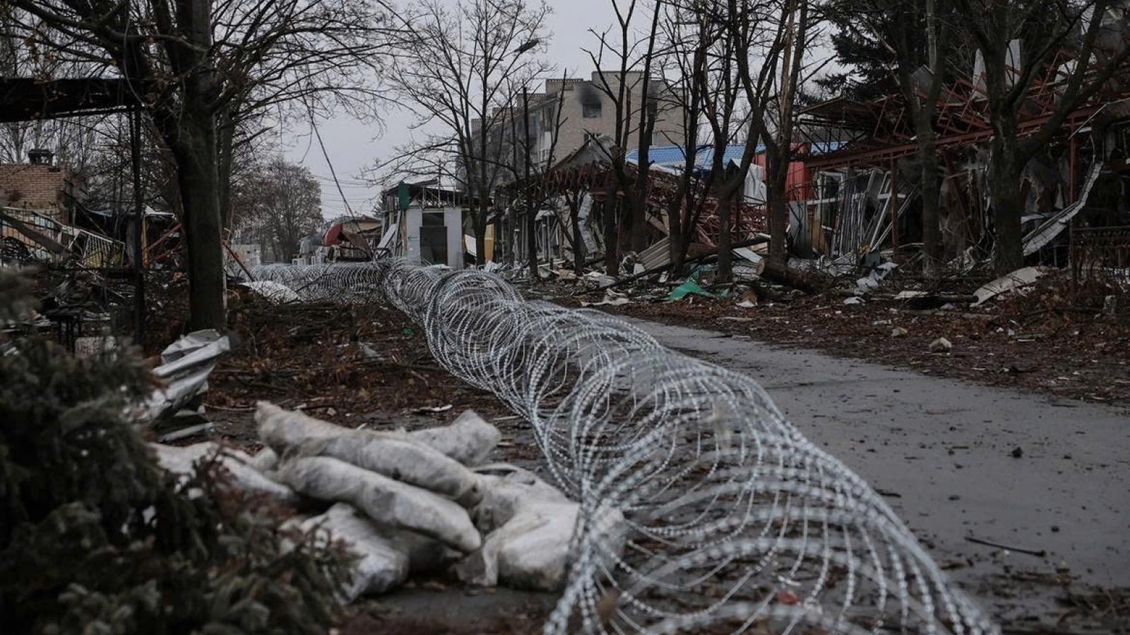 Nga nói Ukraine cần rút quân khỏi Donbass nếu muốn giải quyết xung đột