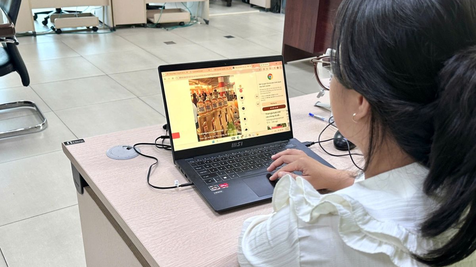 Doanh nghiệp bán hàng trên sàn thương mại điện tử, càng bán càng lỗ