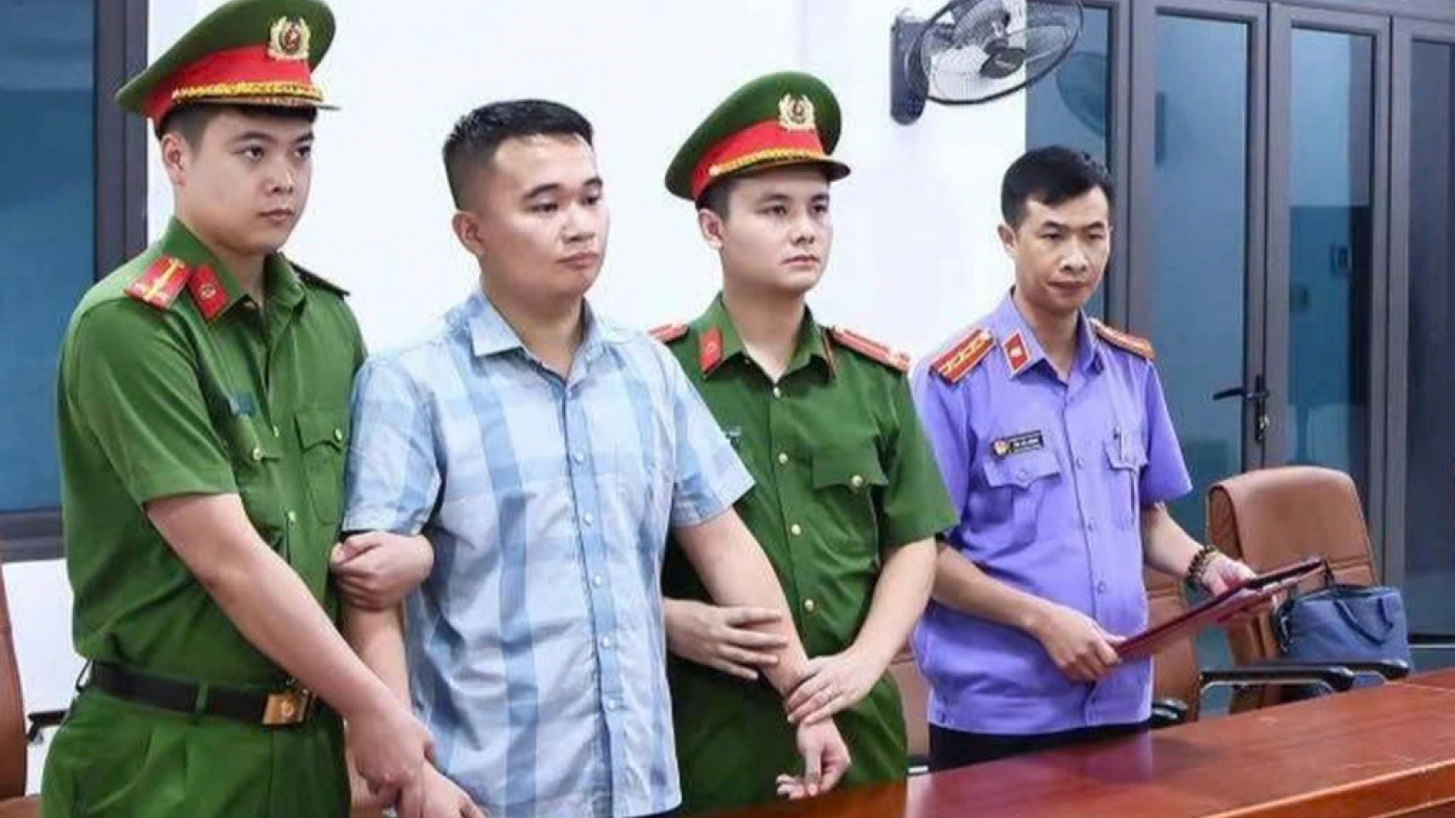 Nóng 24h ngày 14/7: Diễn biến mới vụ điểm 10 môn Toán ở Tuyên Quang