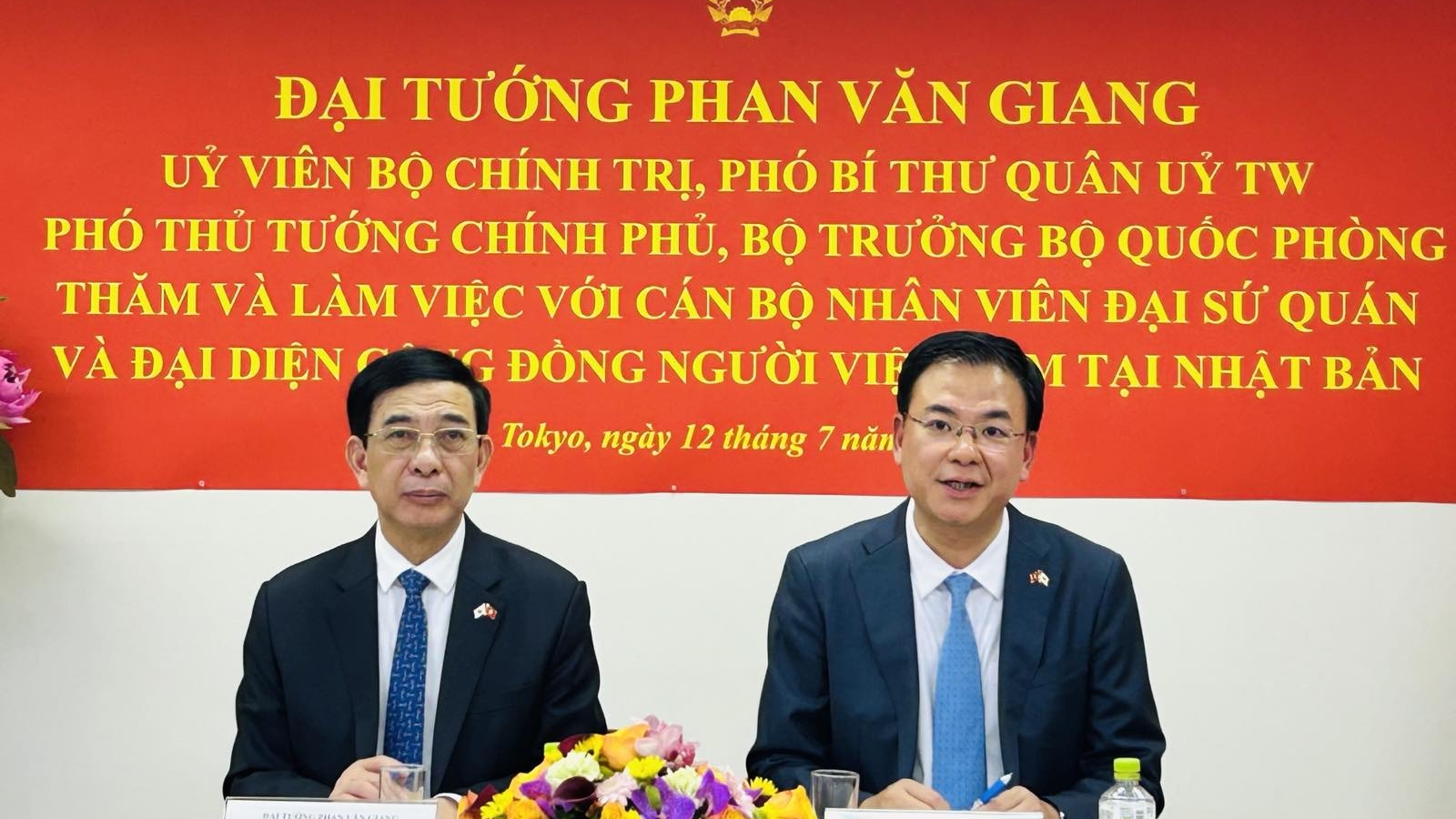 Phó Thủ tướng, Bộ trưởng Bộ Quốc phòng Phan Văn Giang bắt đầu thăm Nhật Bản