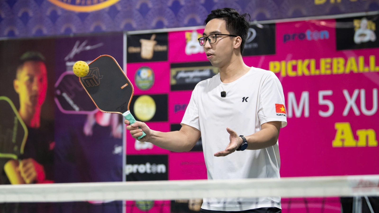 Cách phân chia đường đánh để phản tạt cú Speed up Backhand ở ô 2 trong Pickleball