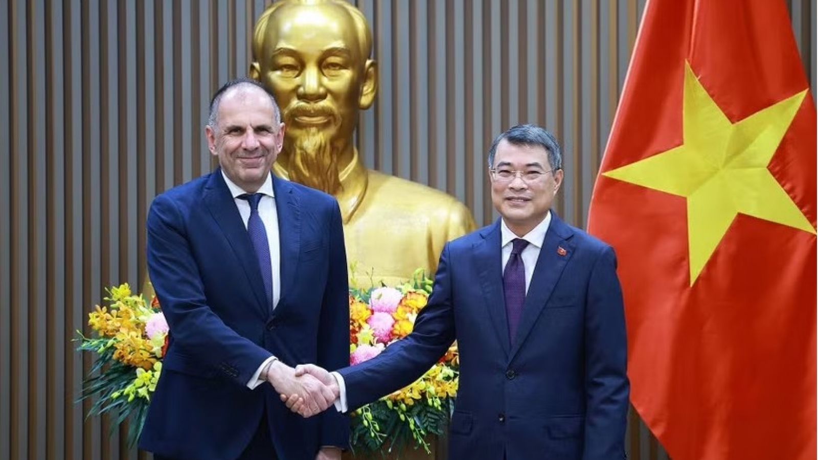 Diplomacy opens new pathways for Vietnam’s development
