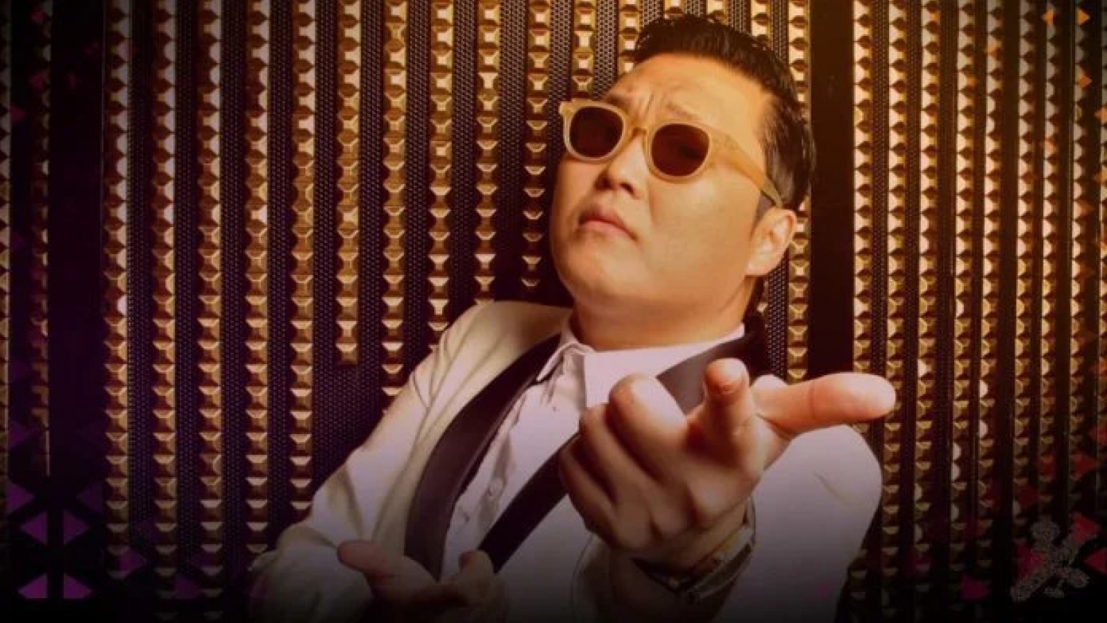 "Gangnam Style" lập kỳ tích 6 tỷ lượt xem, PSY vẫn là tượng đài YouTube của K-pop