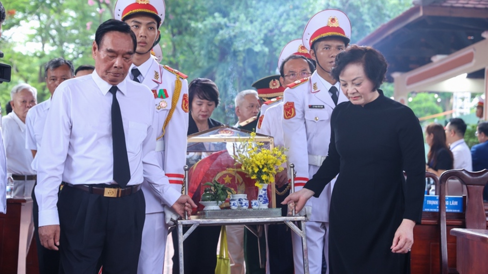 Tuyệt đối không dừng lại khi hài cốt các liệt sĩ chưa được quy tập đầy đủ