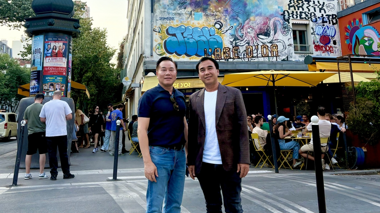 NSƯT Quyền Linh xúc động khi gặp lại người thầy dạy võ sau 31 năm ở Paris