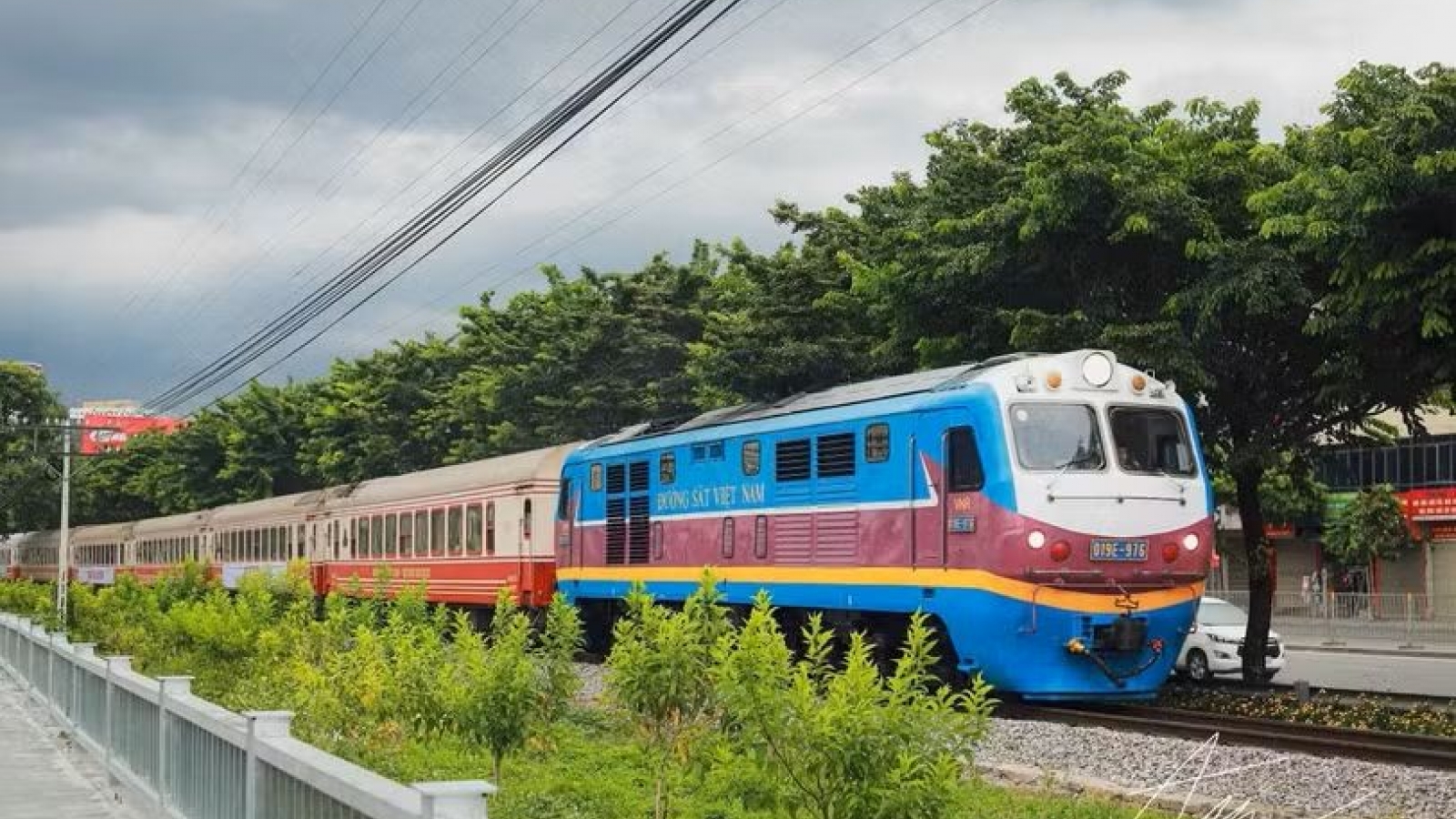 Railways reinvent themselves with tourism, heritage trains
