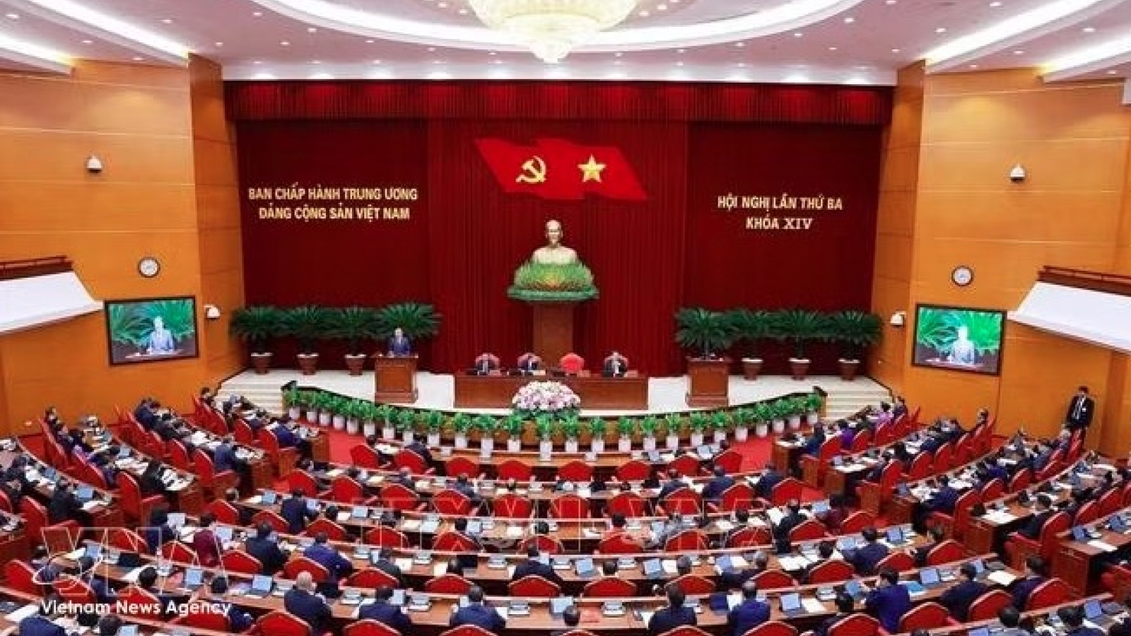 Press release on second working day of 14th Party Central Committee's third plenum