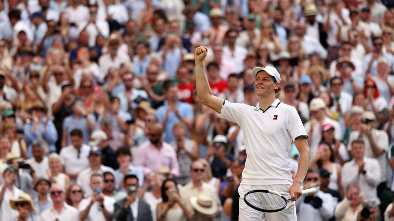 Sinner đánh bại Djokovic, hẹn Zverev ở chung kết Wimbledon 2026