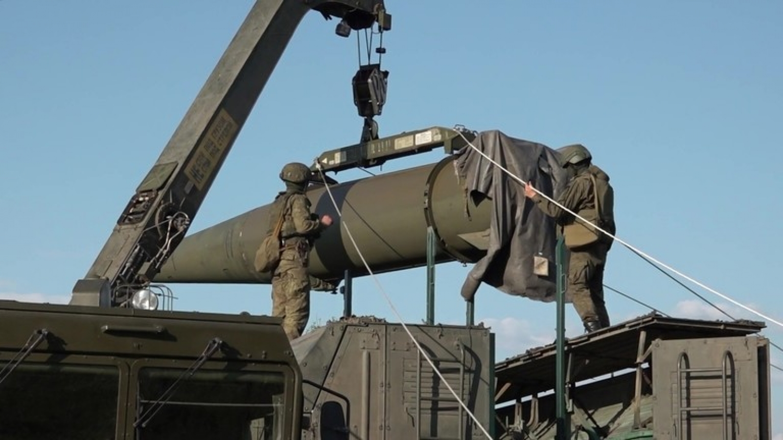 Nga đánh thẳng vào "huyết mạch" hậu cần Biển Đen của Ukraine