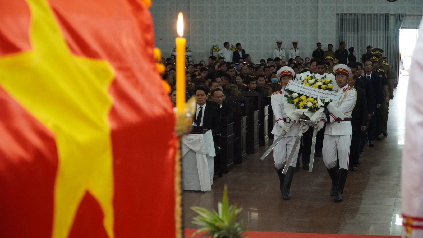 Lào tri ân sự hy sinh của quân tình nguyện và chuyên gia Việt Nam