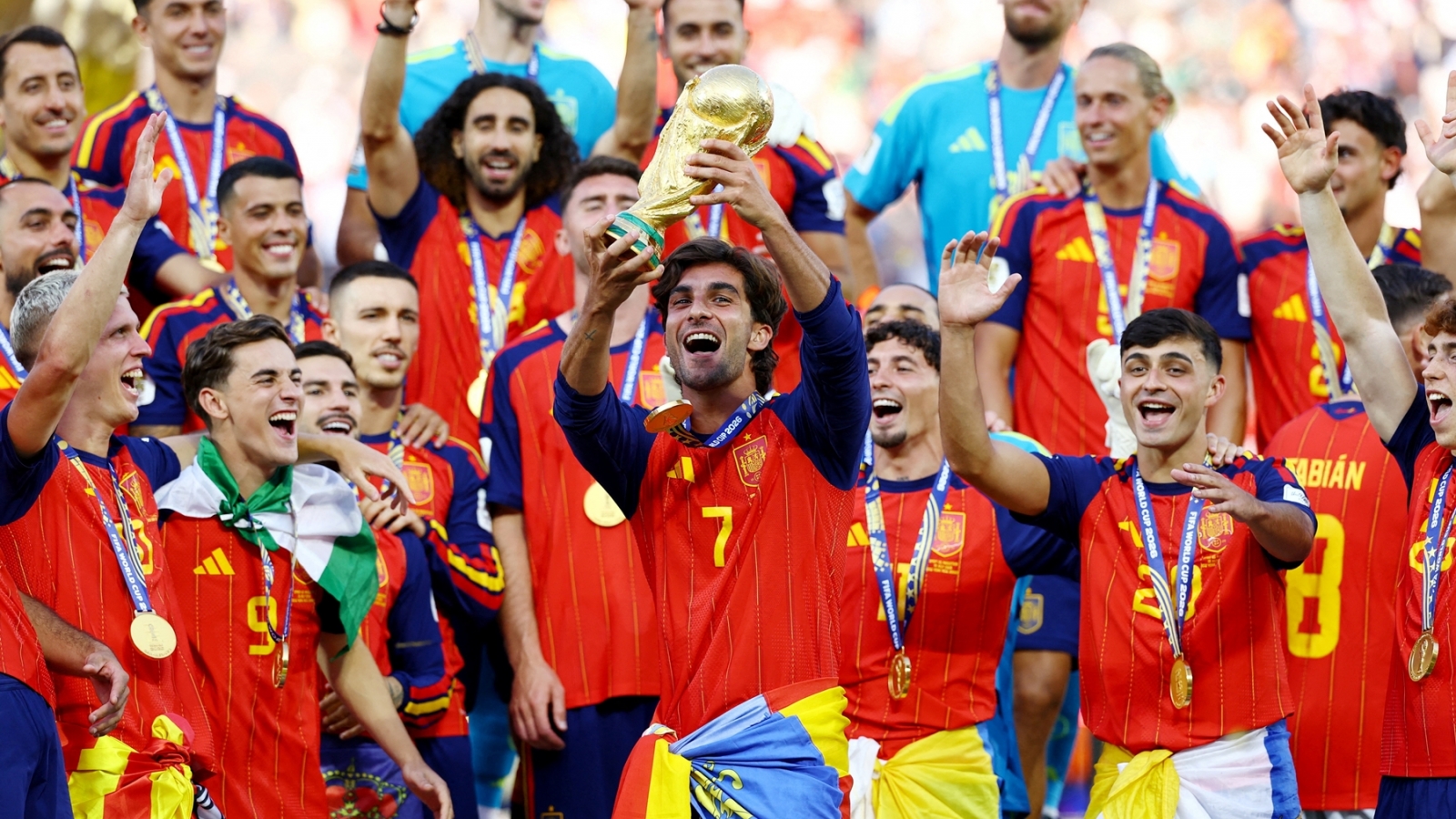 FIFA chia tiền thưởng World Cup 2026 như thế nào?