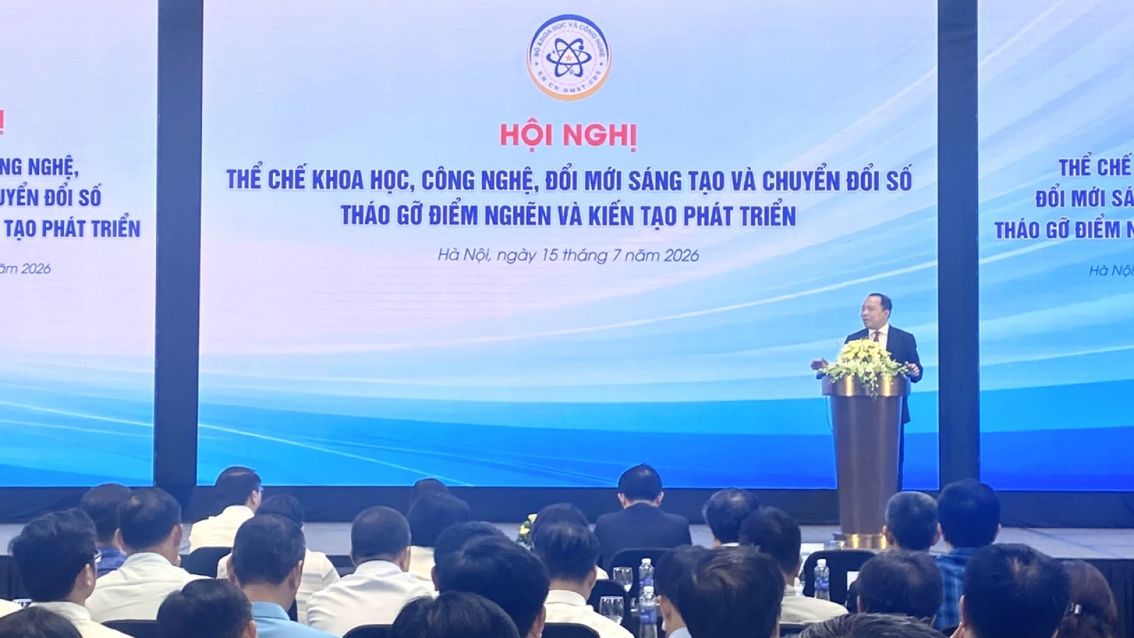 Đưa khoa học công nghệ, đổi mới sáng tạo trở thành động lực tăng trưởng mới
