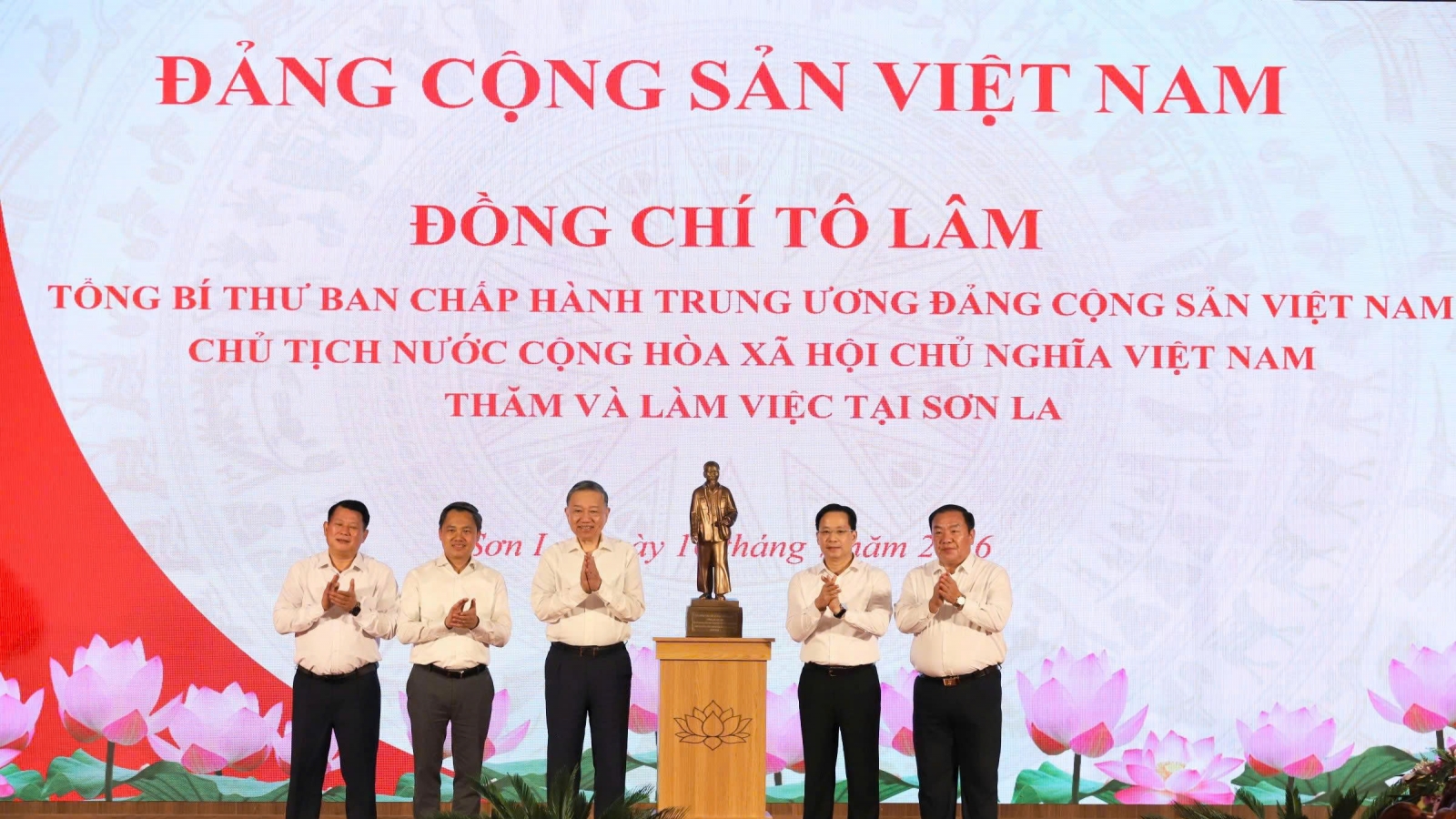Tổng Bí thư, Chủ tịch nước: Sơn La cần xác định rõ mô hình phát triển và vị thế trong vùng Tây Bắc