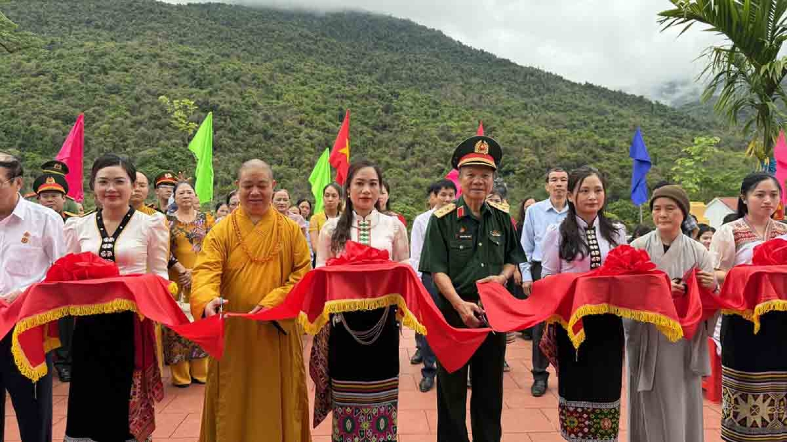 Cử 3 hồi chuông, trống Bát nhã tưởng niệm, tri ân các Anh hùng liệt sĩ sáng 27/7