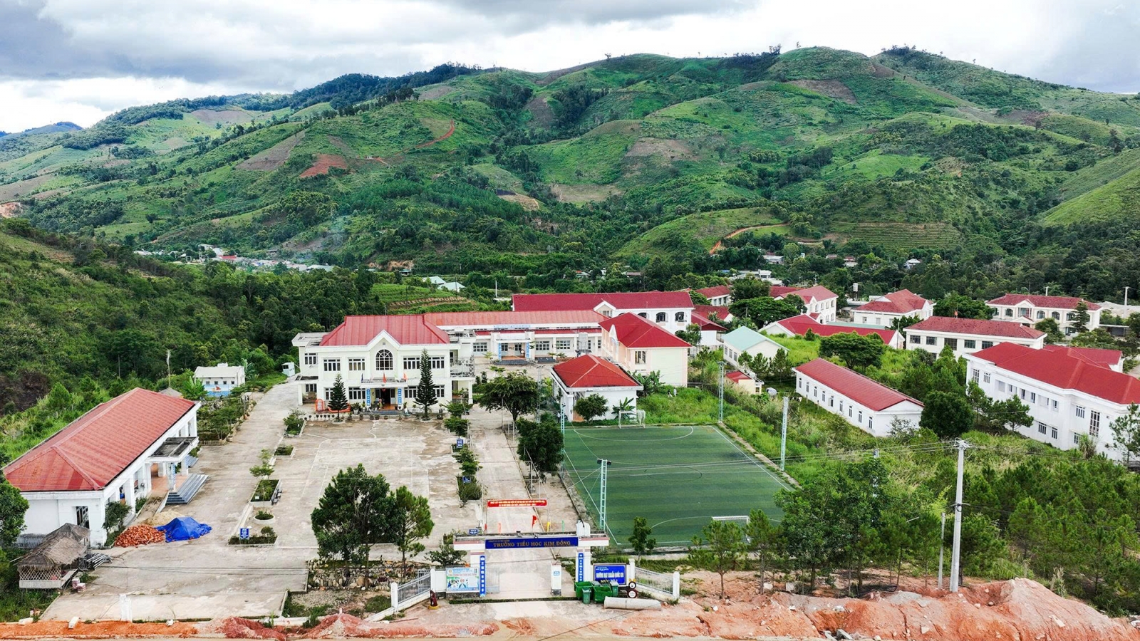 Quảng Ngãi sắp xếp cơ sở giáo dục công lập
