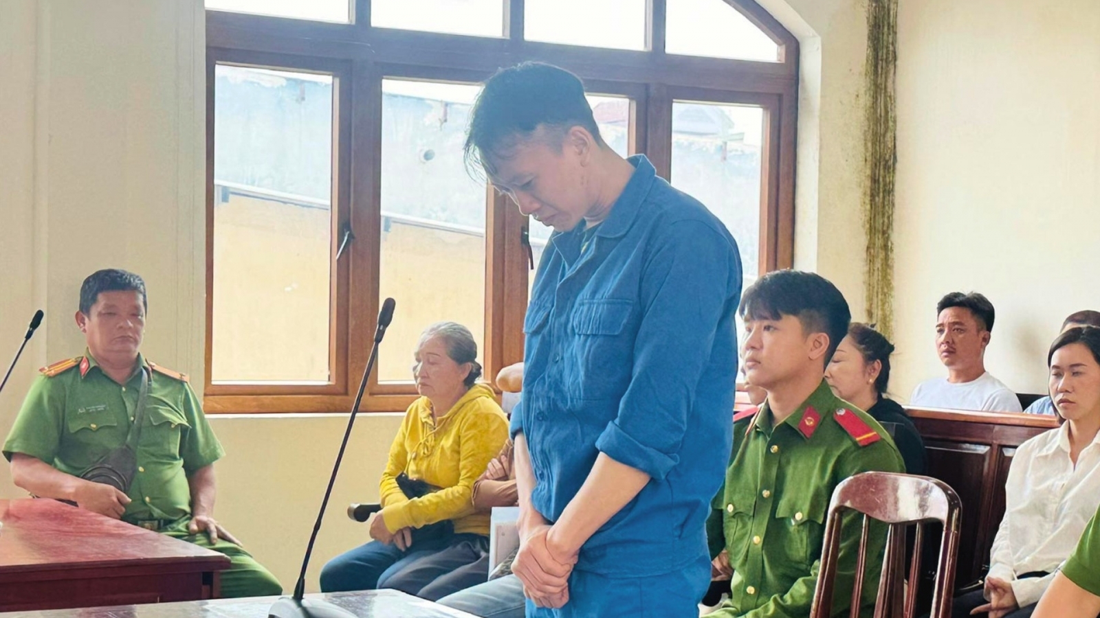 Tuyên án tử hình kẻ cướp 1,5 triệu đồng, đâm chết bà chủ tiệm tạp hóa