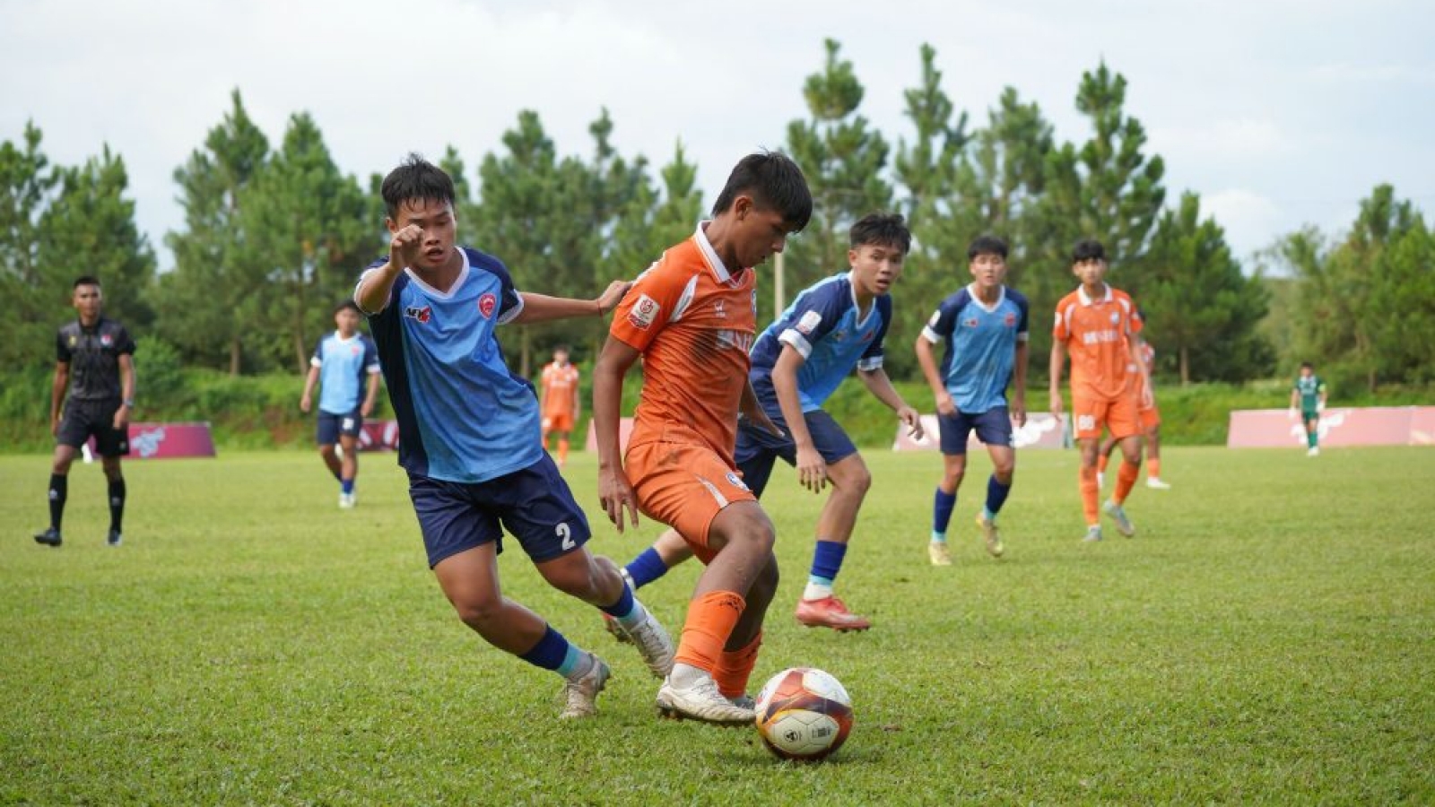 Xác định 2 đội đầu tiên vào bán kết U17 Quốc gia 2026